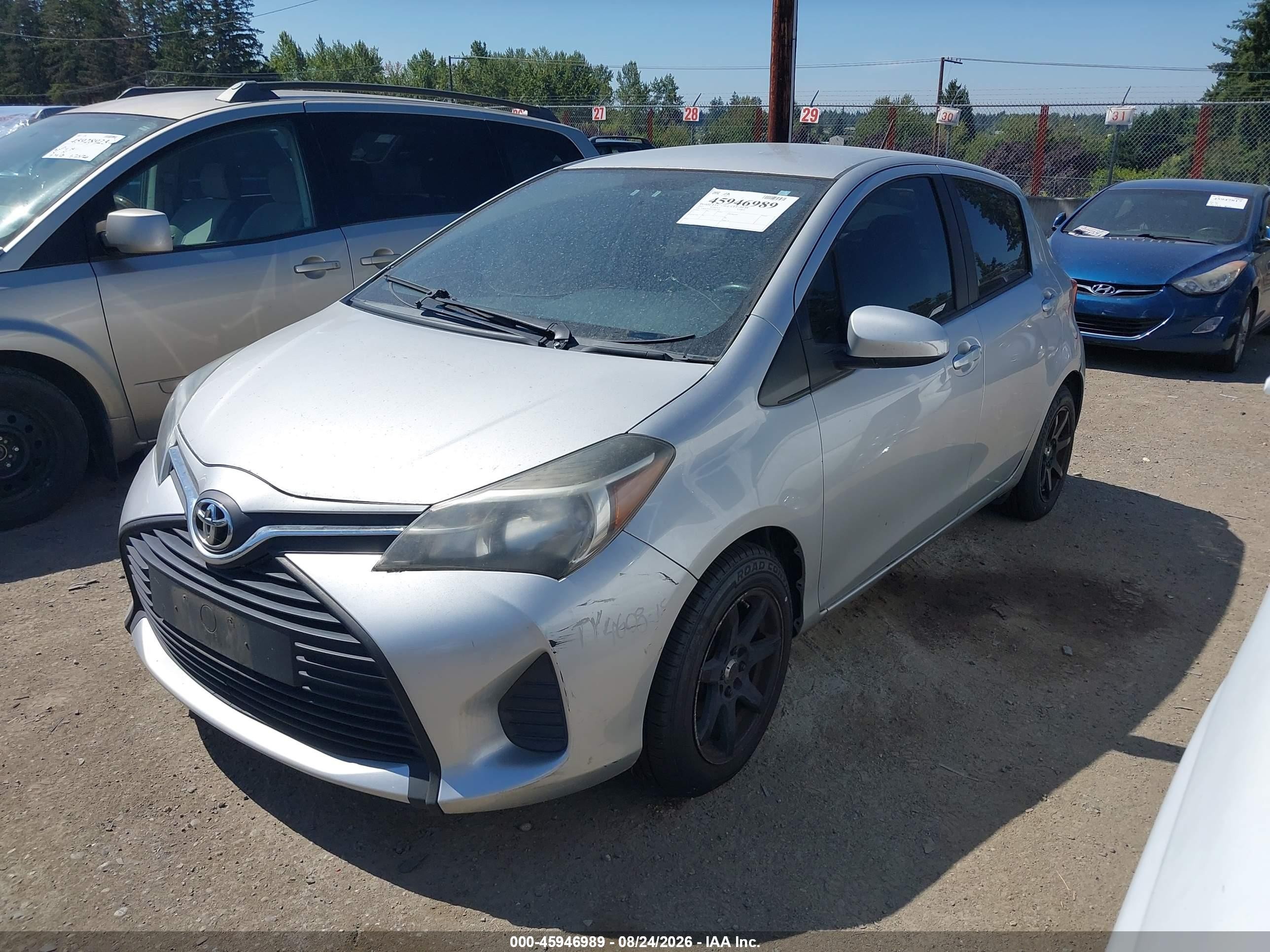 2015 Toyota Yaris L Silver vin: VNKKTUD31FA042716