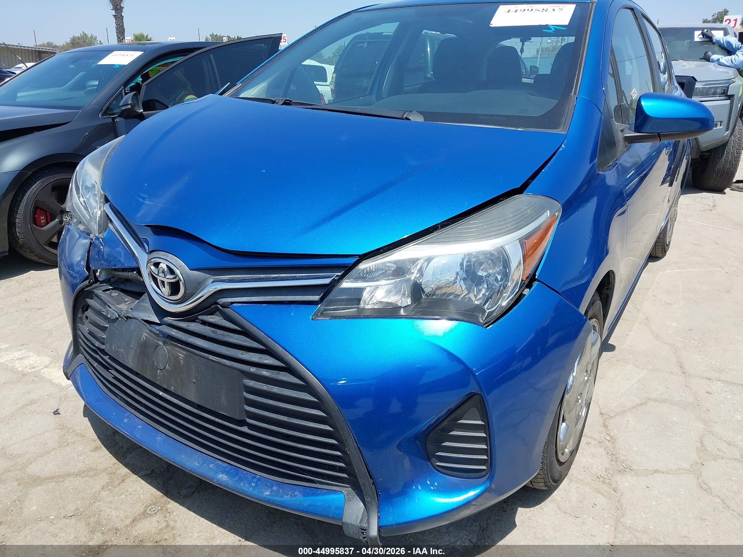 2015 Toyota Yaris L Blue vin: VNKKTUD31FA044434