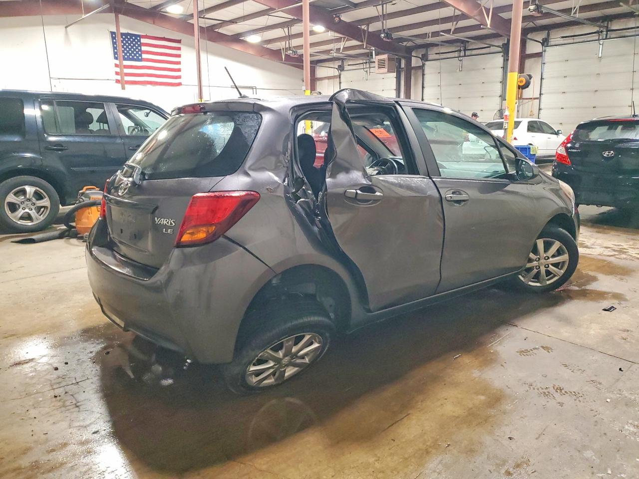 2015 Toyota Yaris 5-door Le Charcoal vin: VNKKTUD32FA018067