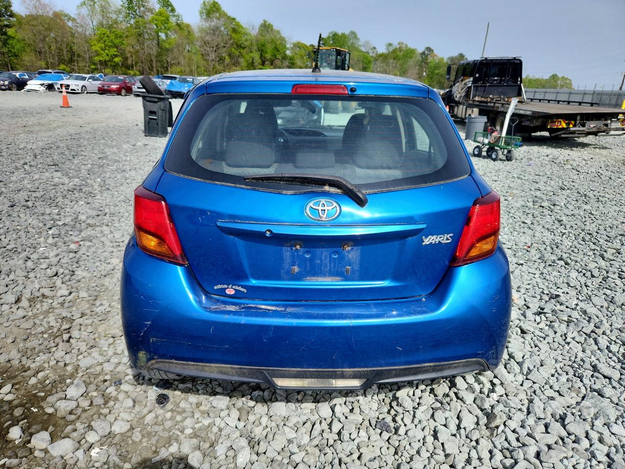2015 Toyota Yaris 5-door L Blue vin: VNKKTUD32FA024662