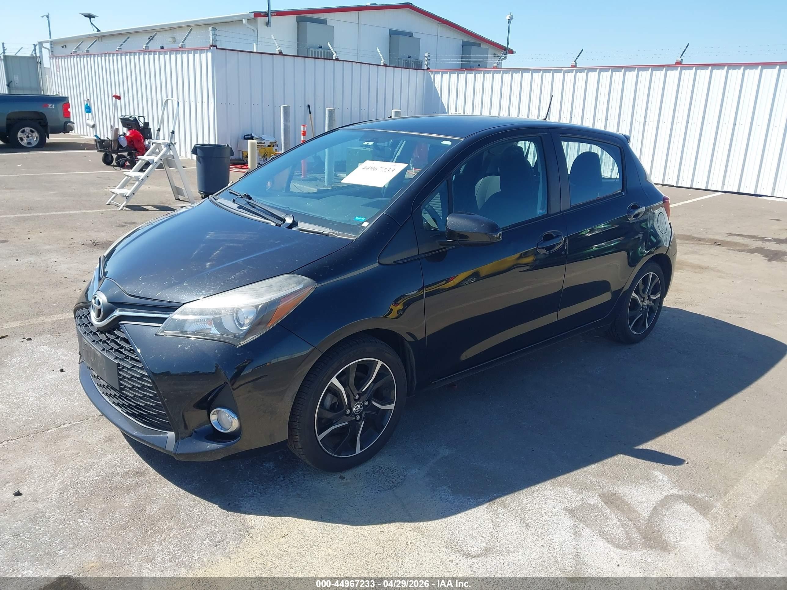 2015 Toyota Yaris Se Black vin: VNKKTUD32FA027271