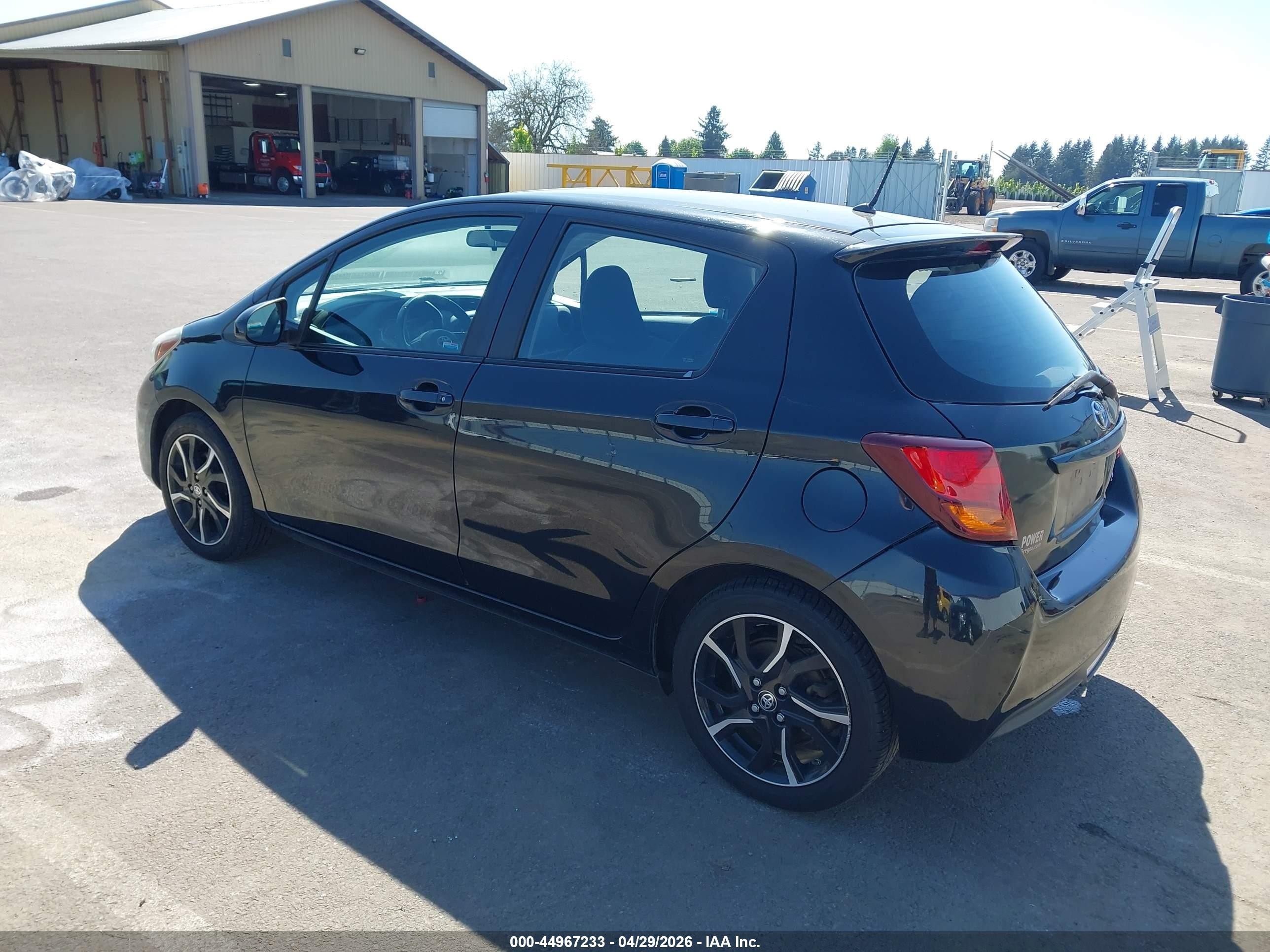 2015 Toyota Yaris Se Black vin: VNKKTUD32FA027271