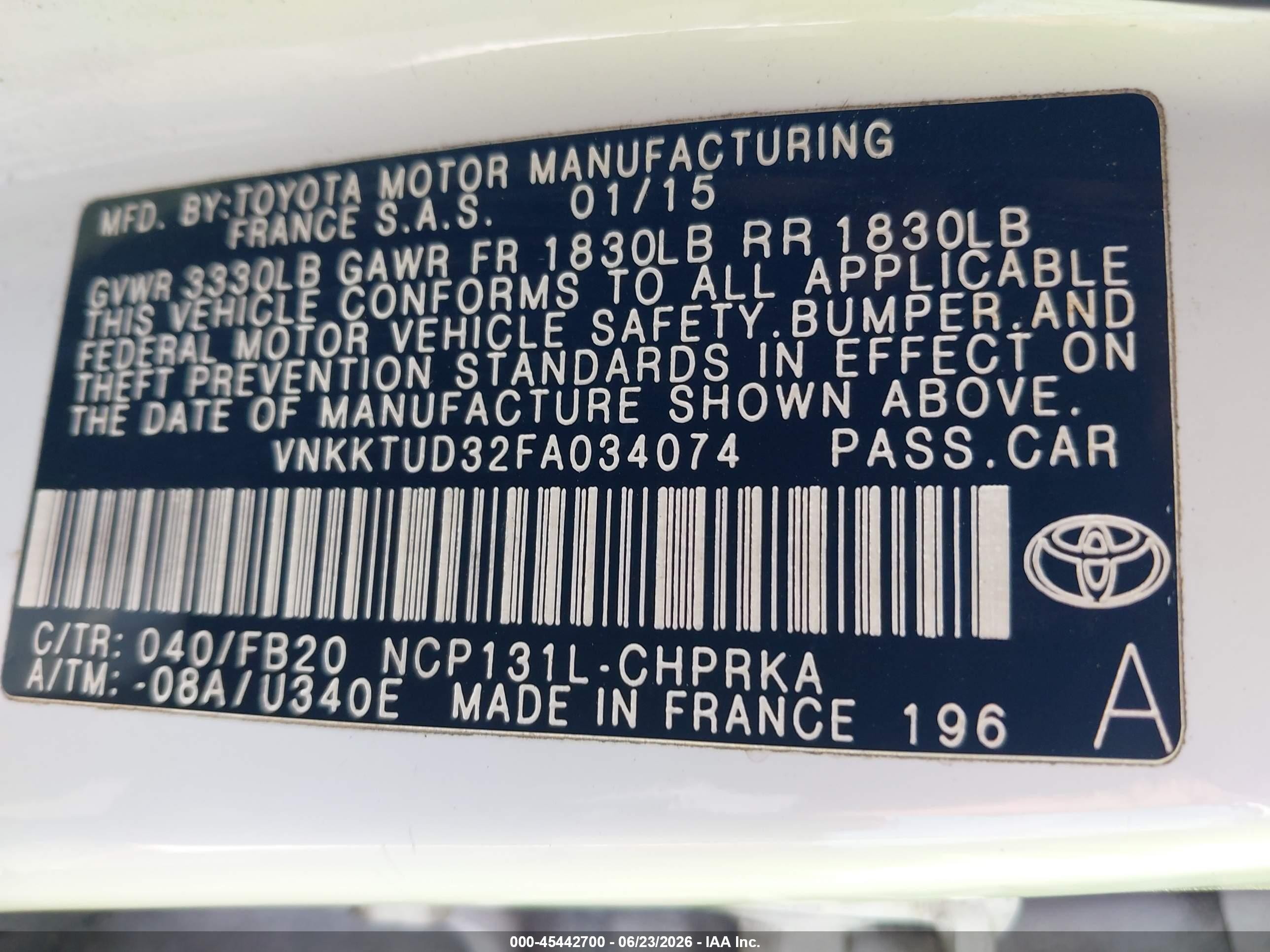 2015 Toyota Yaris Le White vin: VNKKTUD32FA034074