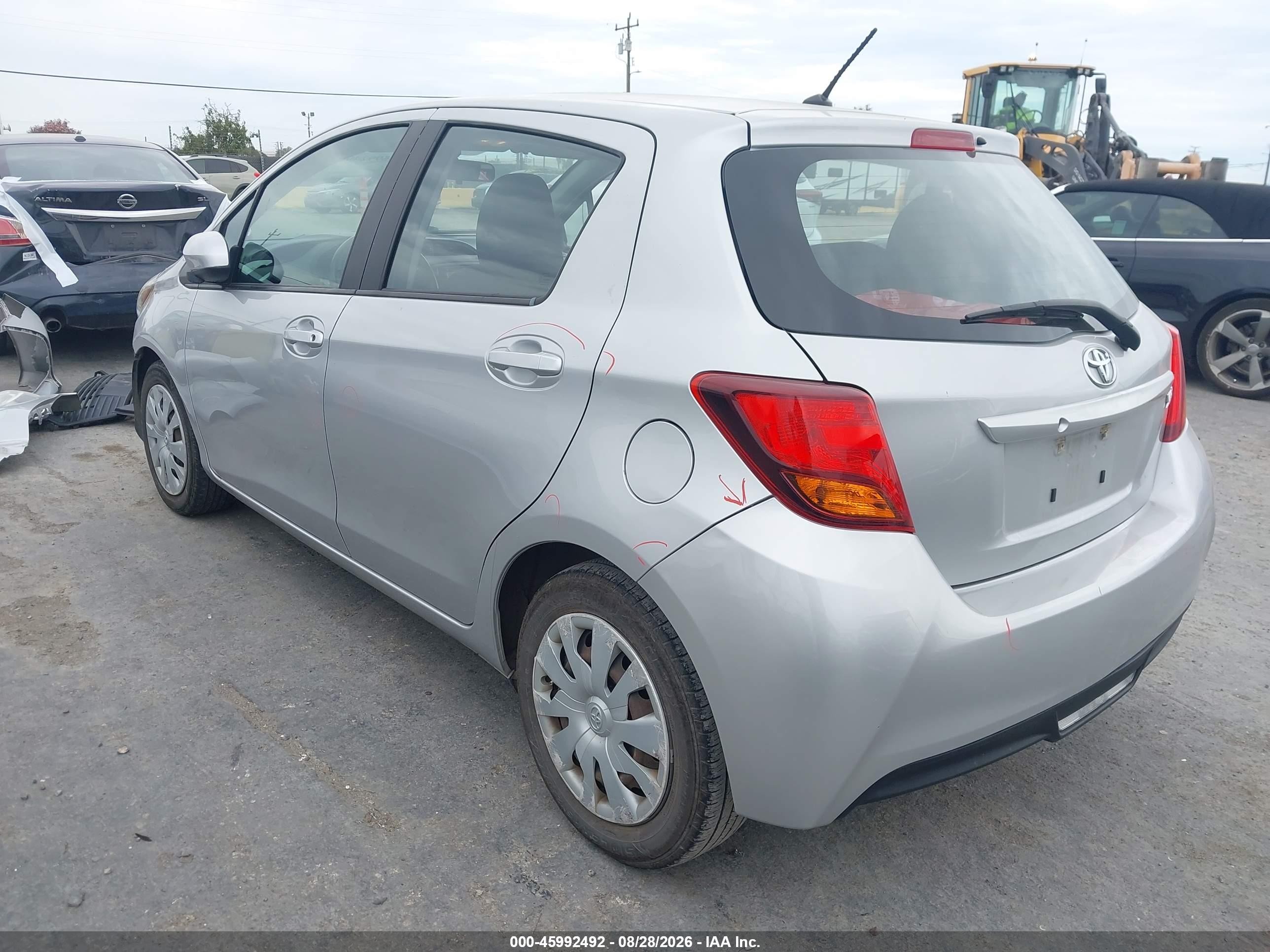 2015 Toyota Yaris L Серый vin: VNKKTUD32FA042465