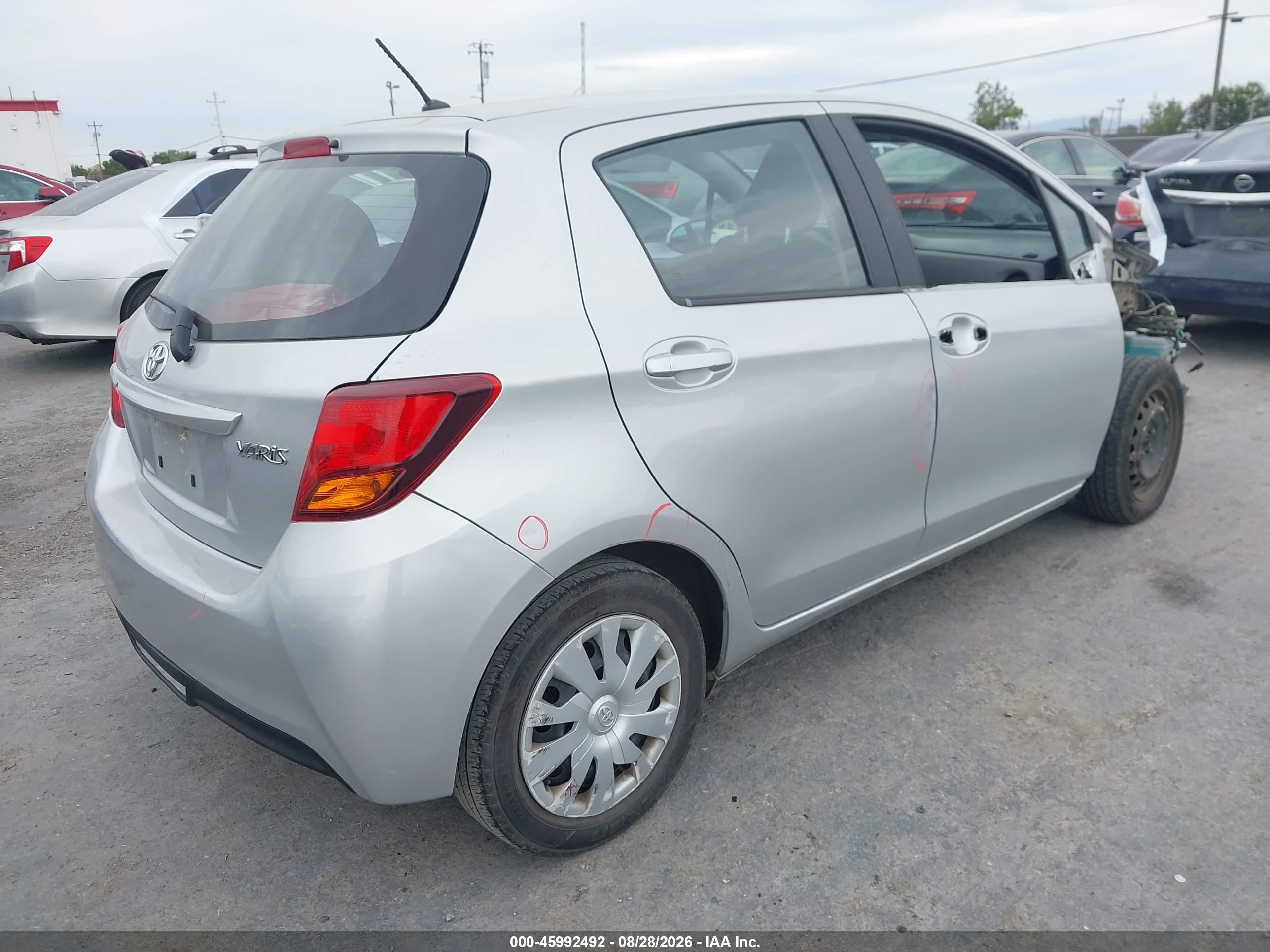 2015 Toyota Yaris L Серый vin: VNKKTUD32FA042465