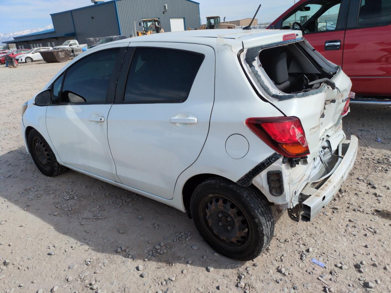 2015 Toyota Yaris White vin: VNKKTUD32FA050422