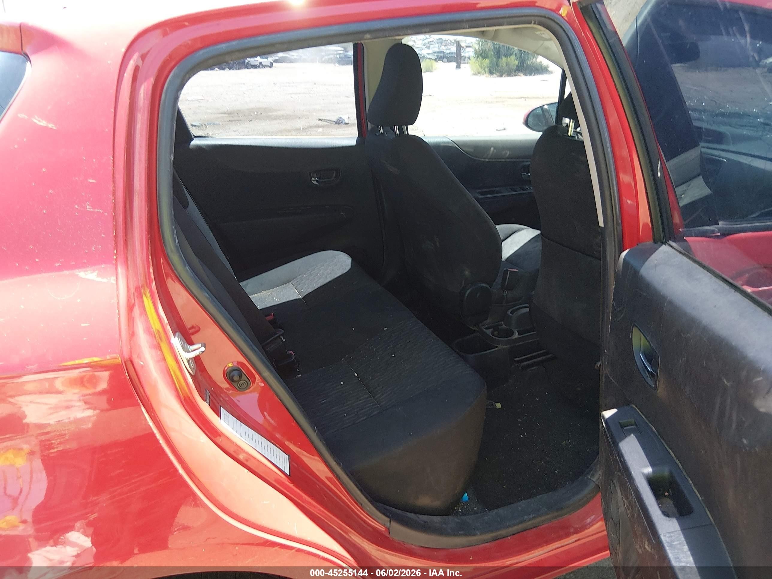 2014 Toyota Yaris Le (tmmf Plant) Красный vin: VNKKTUD33EA007948