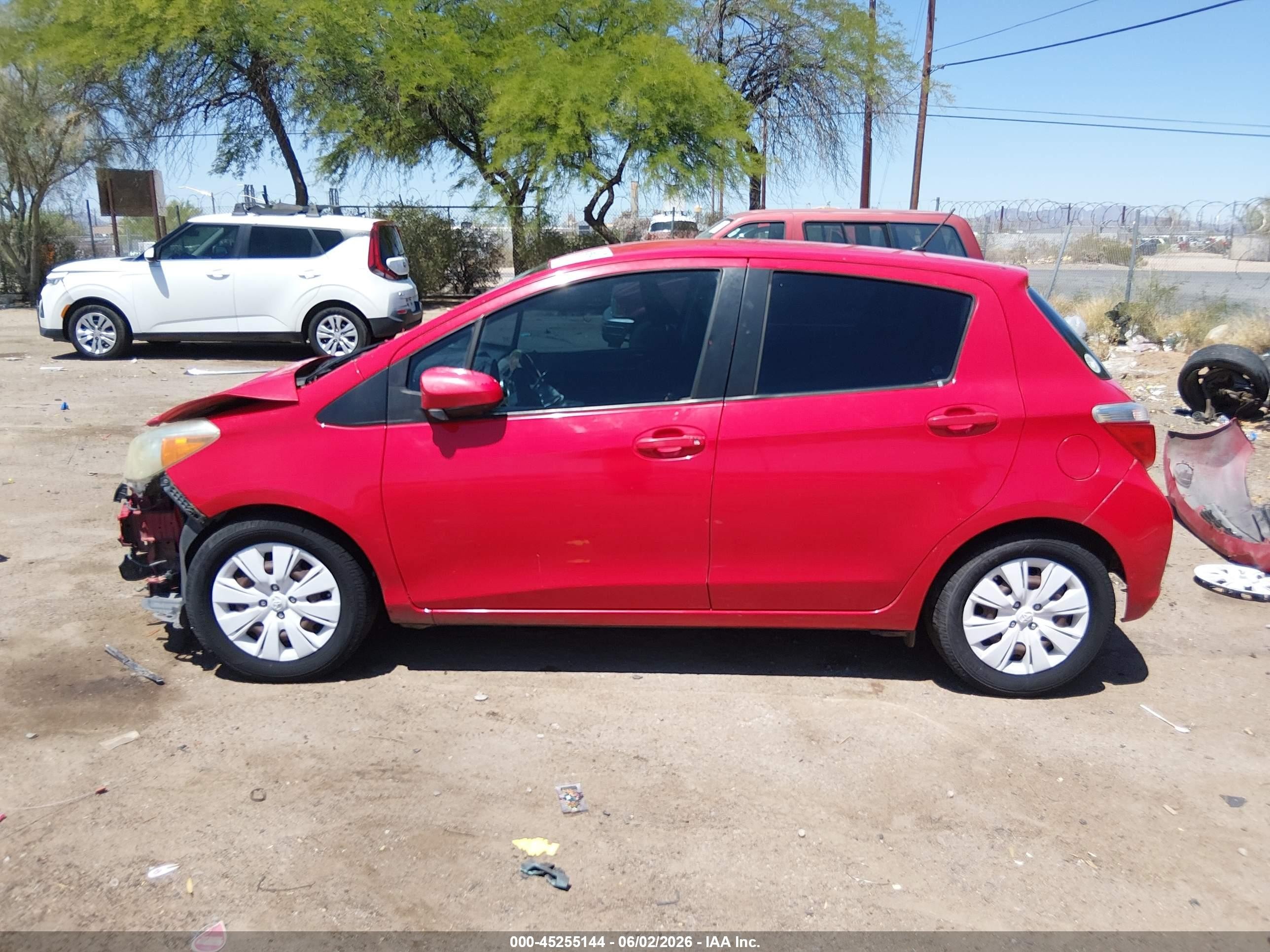 2014 Toyota Yaris Le (tmmf Plant) Красный vin: VNKKTUD33EA007948