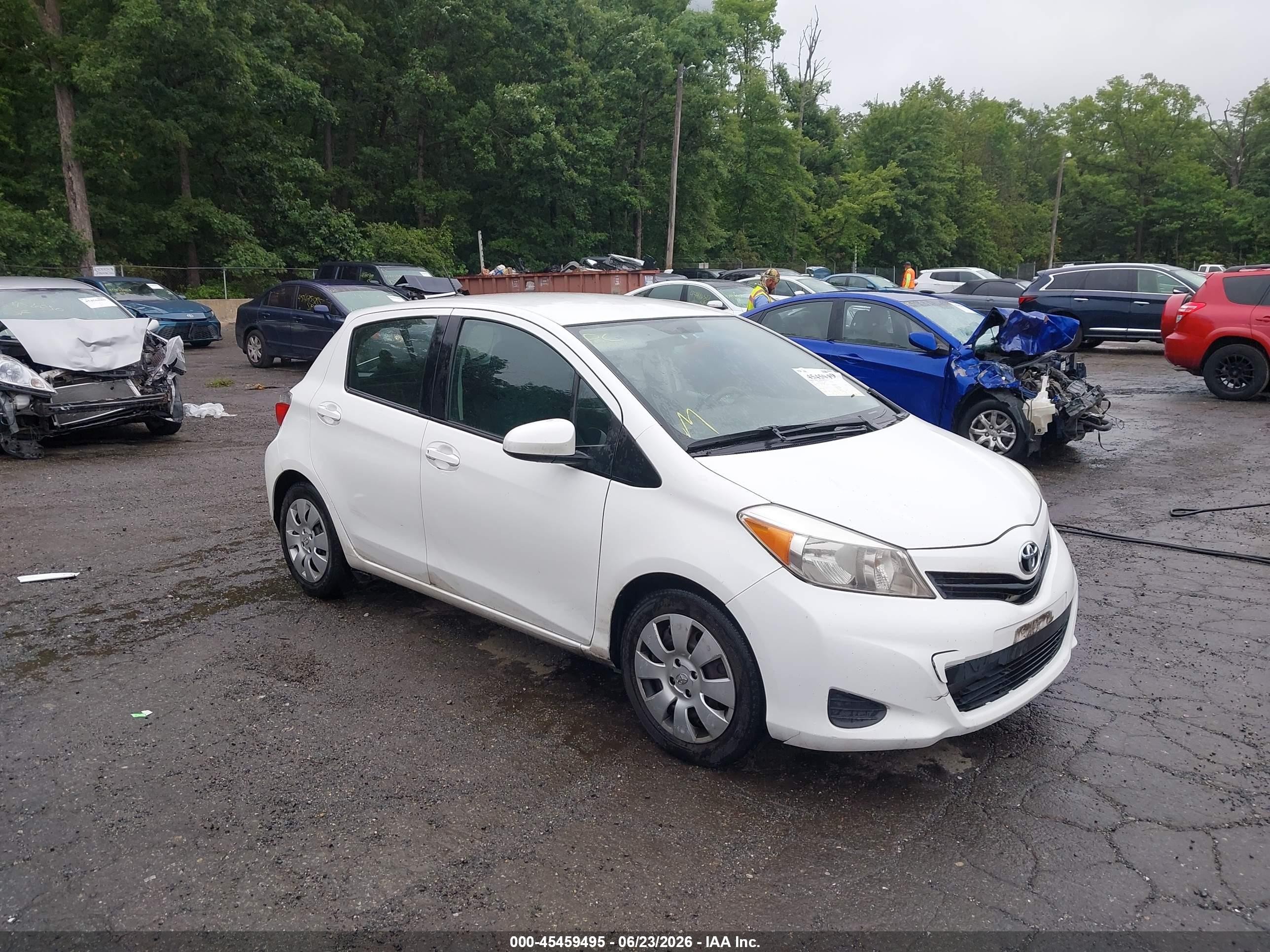 2014 Toyota Yaris L (tmmf Plant) White vin: VNKKTUD33EA009036