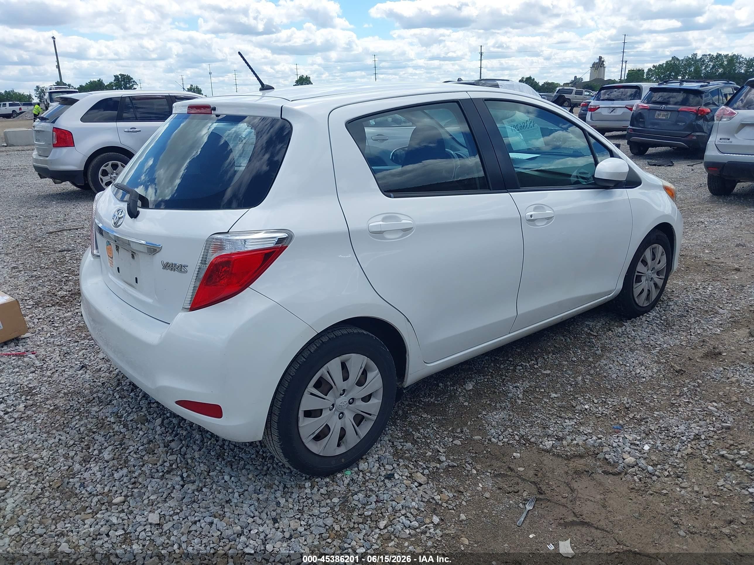 2014 Toyota Yaris L (tmmf Plant) White vin: VNKKTUD33EA011353