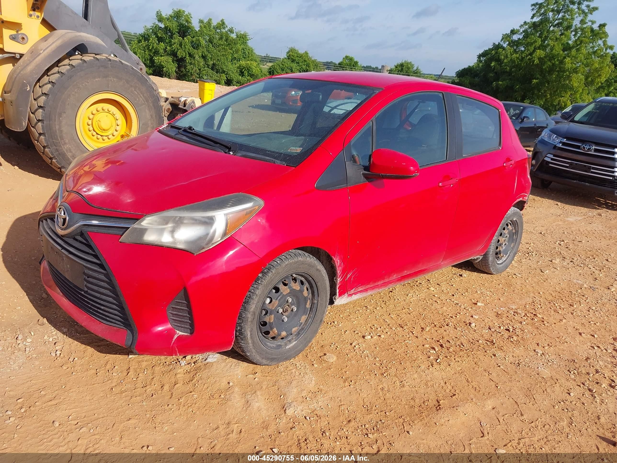 2015 Toyota Yaris L Red vin: VNKKTUD33FA030809