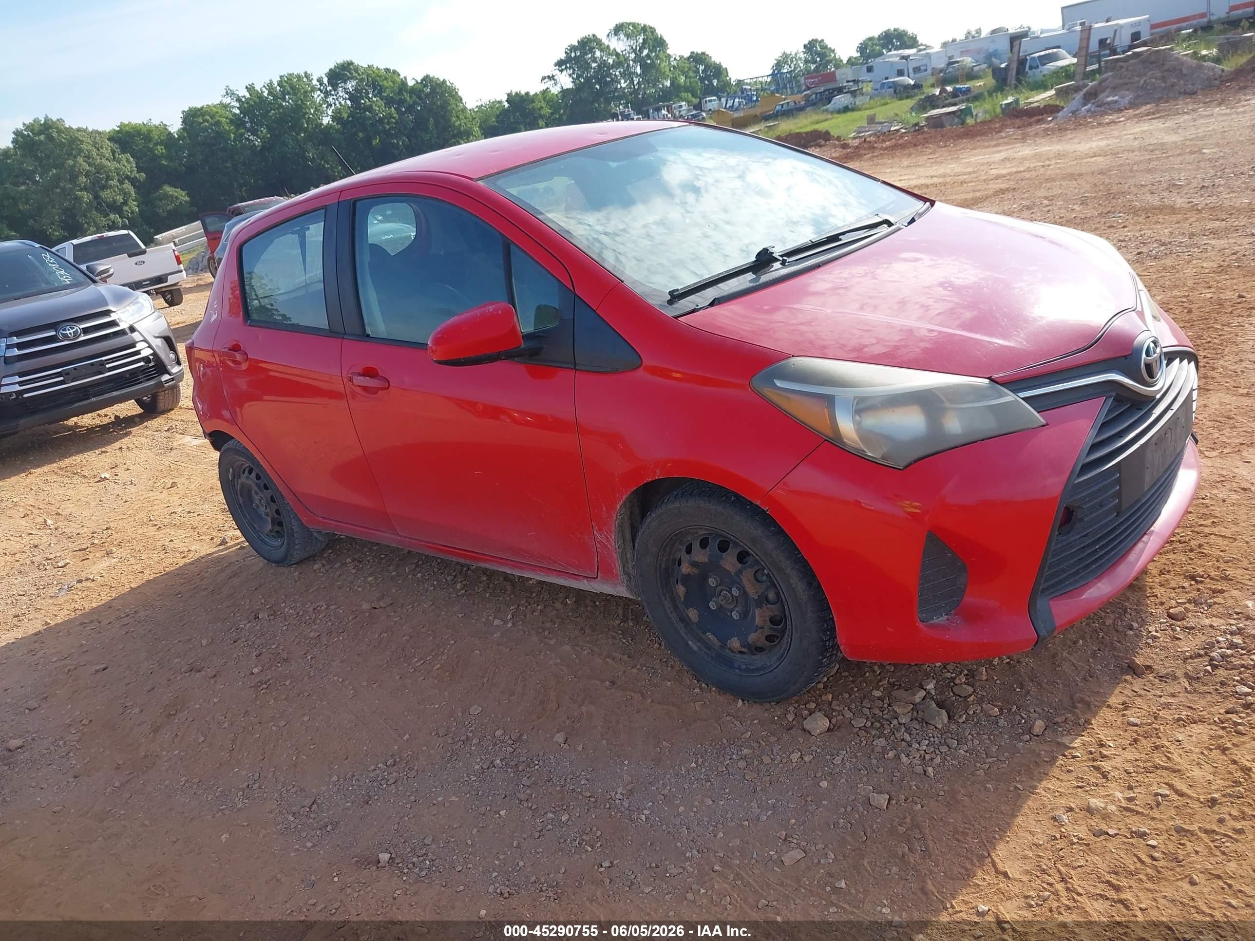 2015 Toyota Yaris L Red vin: VNKKTUD33FA030809