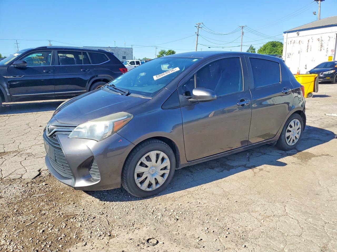 2015 Toyota Yaris 5-door L Gray vin: VNKKTUD33FA046539