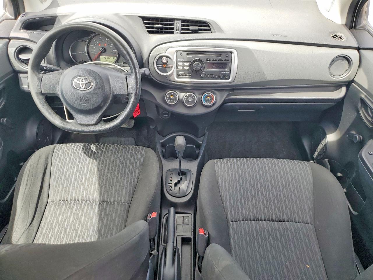 2014 Toyota Yaris 5-door L Fleet Silver vin: VNKKTUD34EA011085