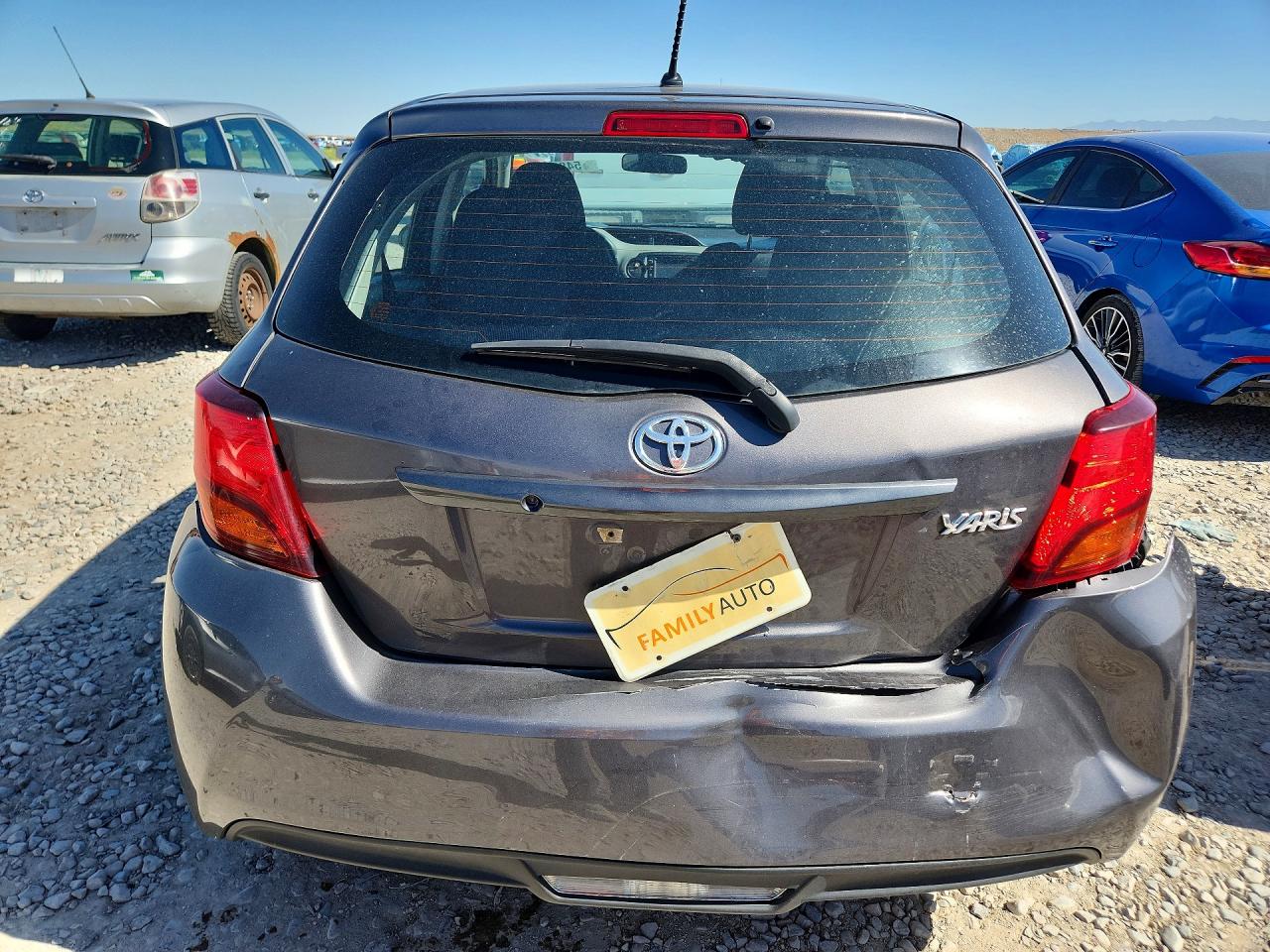 2015 Toyota Yaris 5-door L Gray vin: VNKKTUD34FA044816