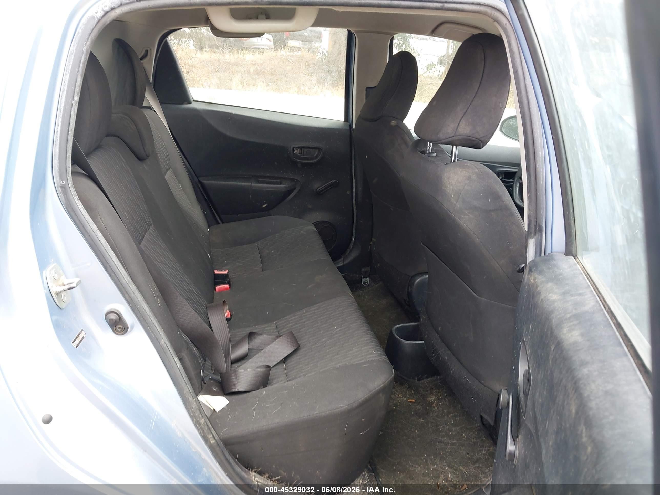 2014 Toyota Yaris L (tmmf Plant) Синий vin: VNKKTUD35EA006980