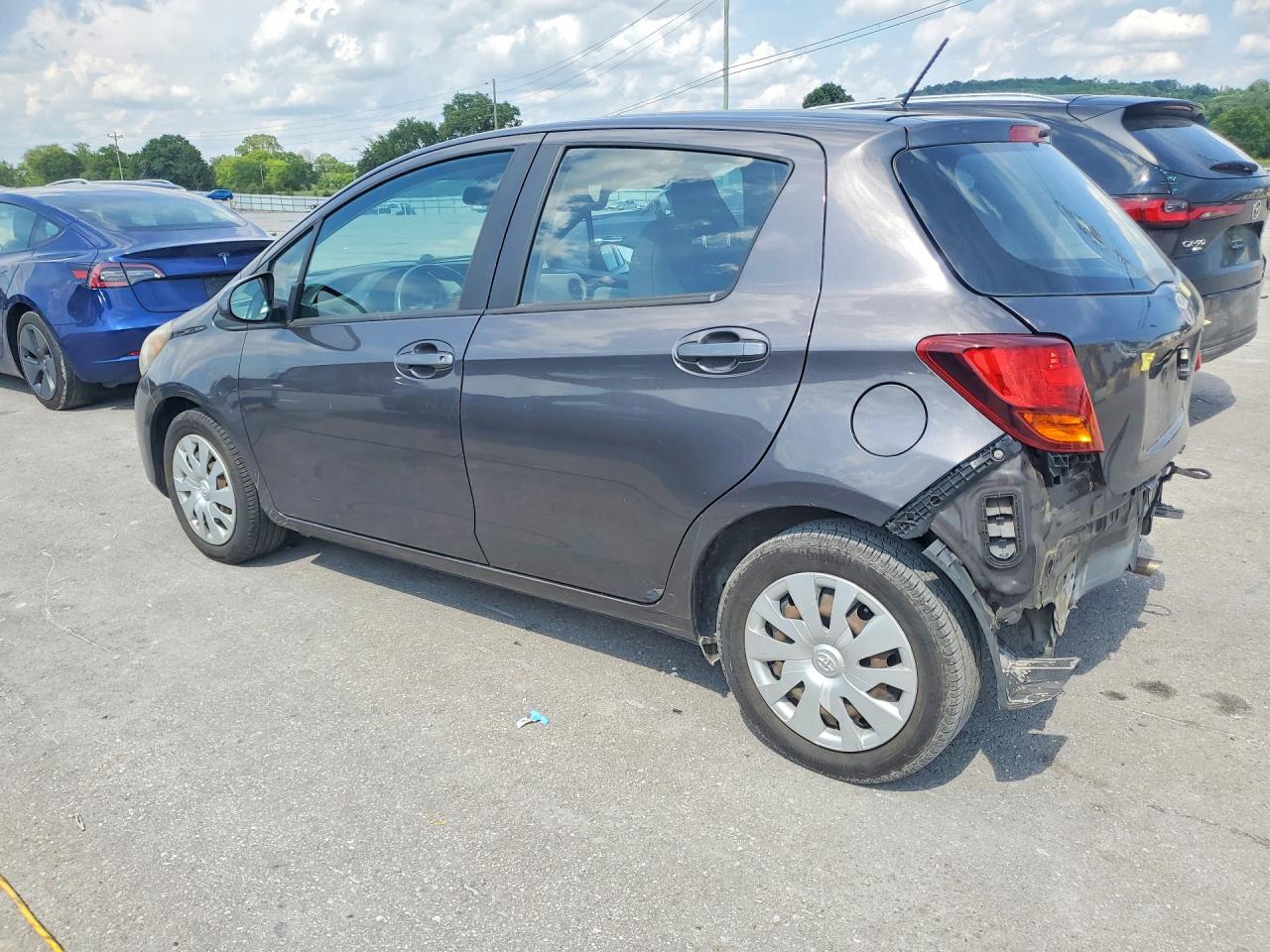 2015 Toyota Yaris 5-door L Gray vin: VNKKTUD35FA026888