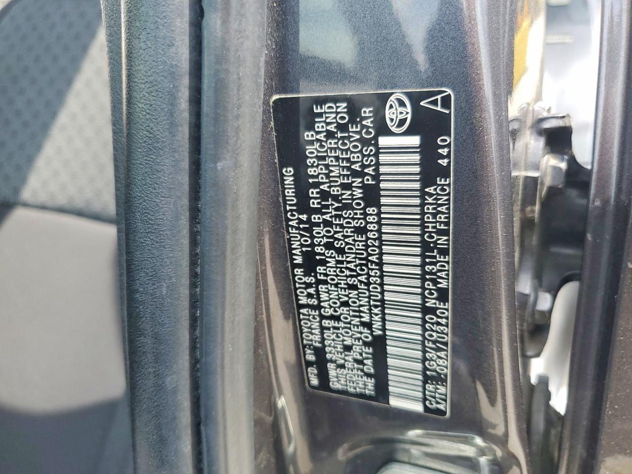 2015 Toyota Yaris 5-door L Gray vin: VNKKTUD35FA026888