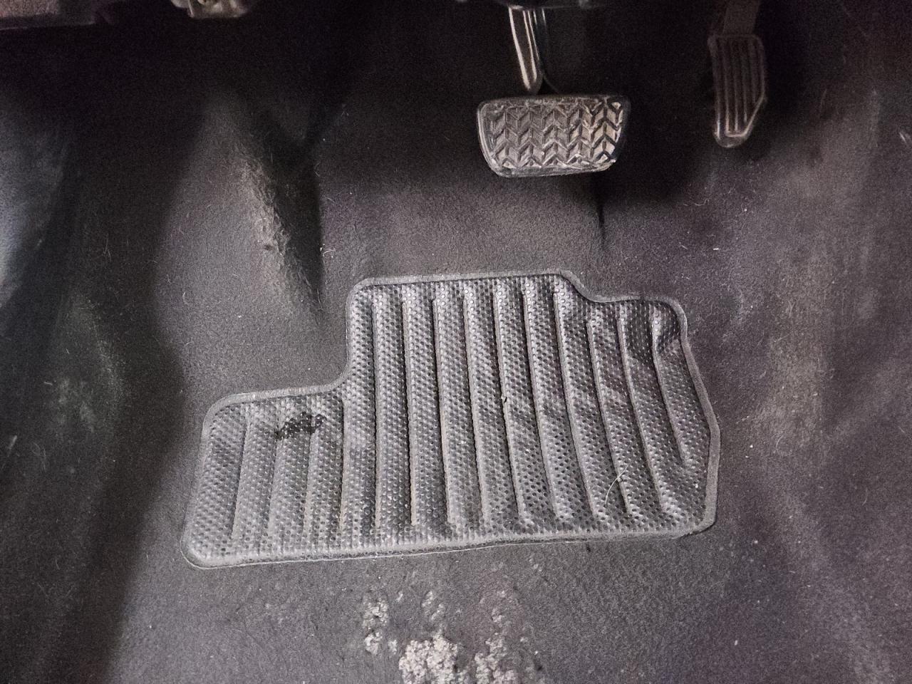 2015 Toyota Yaris 5-door L Black vin: VNKKTUD35FA042301 Damage: Left Front Carpet, Worn, Replacement Required