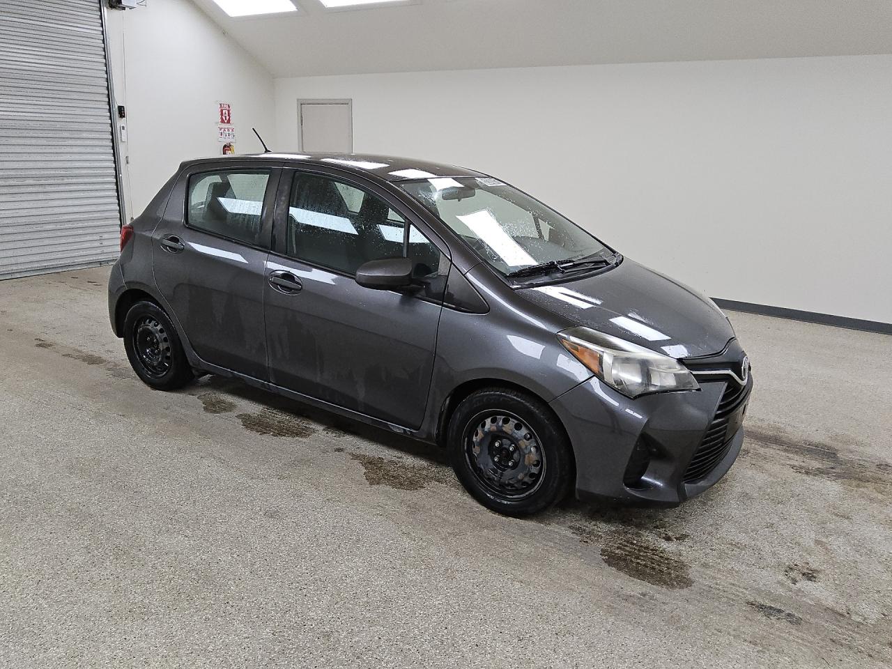 2015 Toyota Yaris 5-door L Black vin: VNKKTUD35FA042301 Damage: Right Front Tire, Worn, Replacement Required