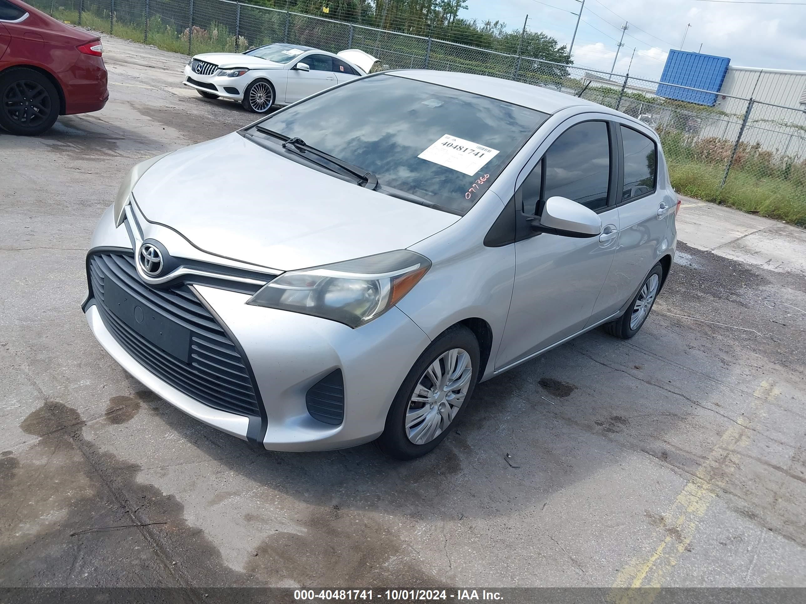 2017 Toyota Yaris L Silver vin: VNKKTUD35HA077360