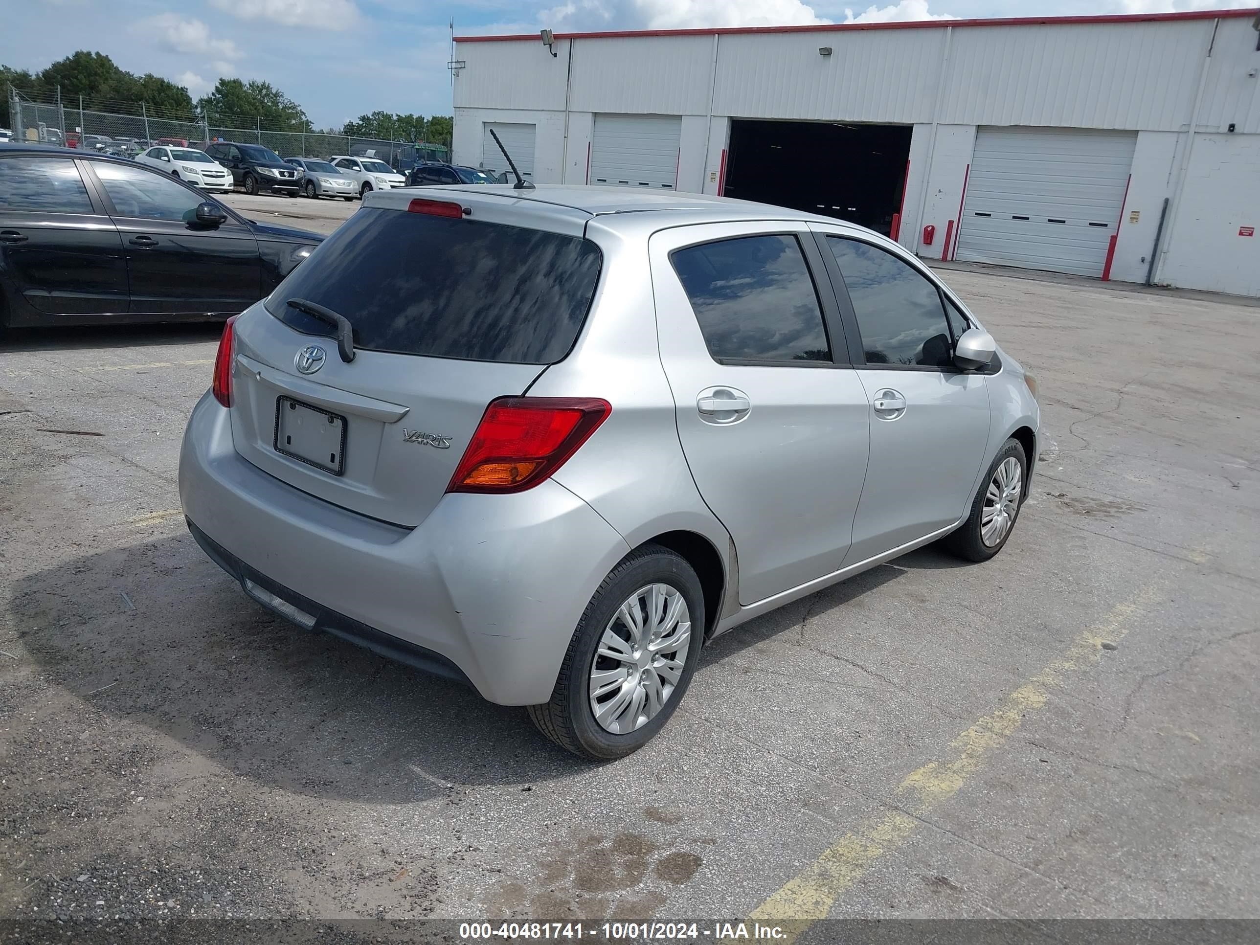 2017 Toyota Yaris L Silver vin: VNKKTUD35HA077360