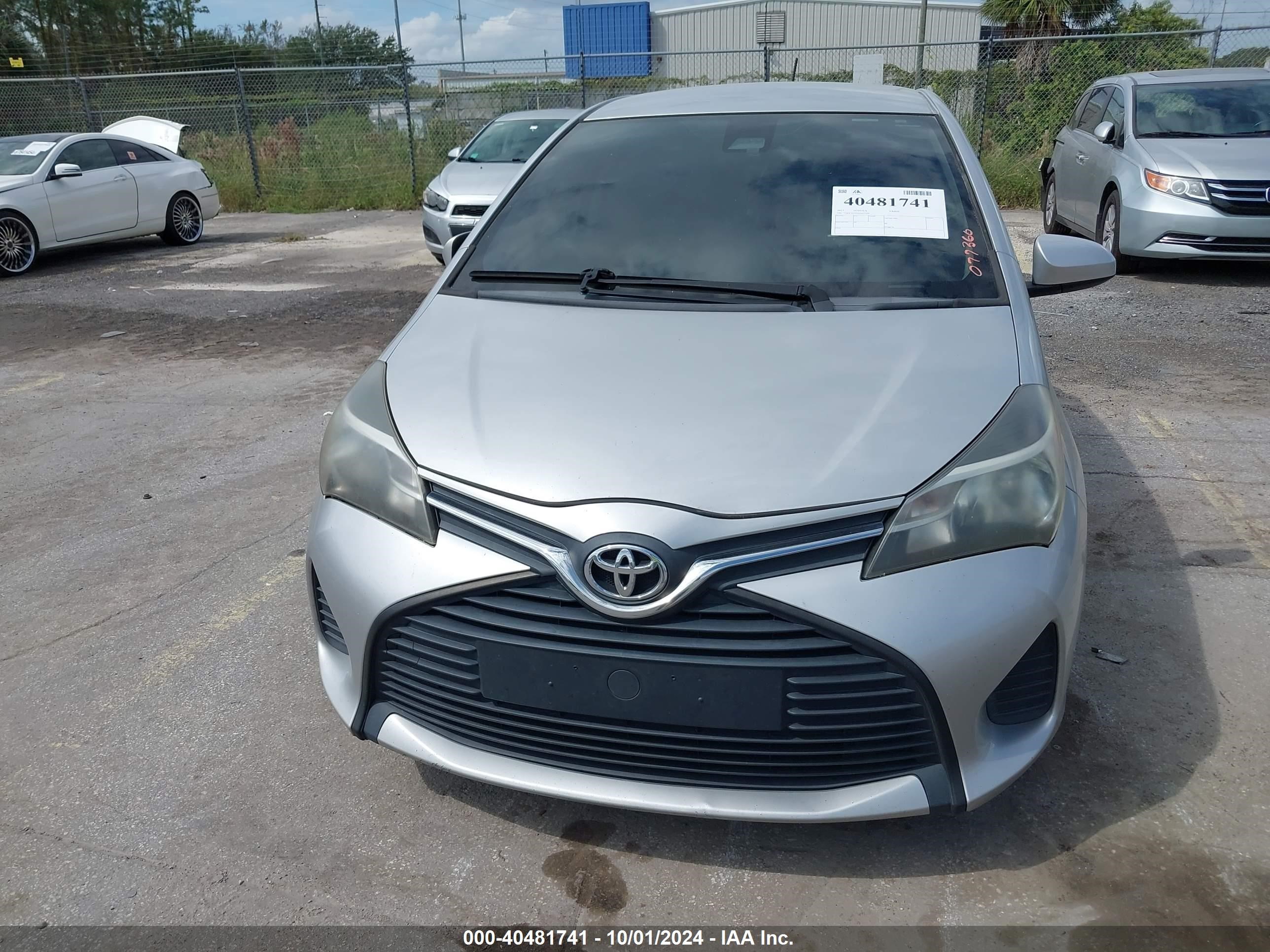 2017 Toyota Yaris L Silver vin: VNKKTUD35HA077360