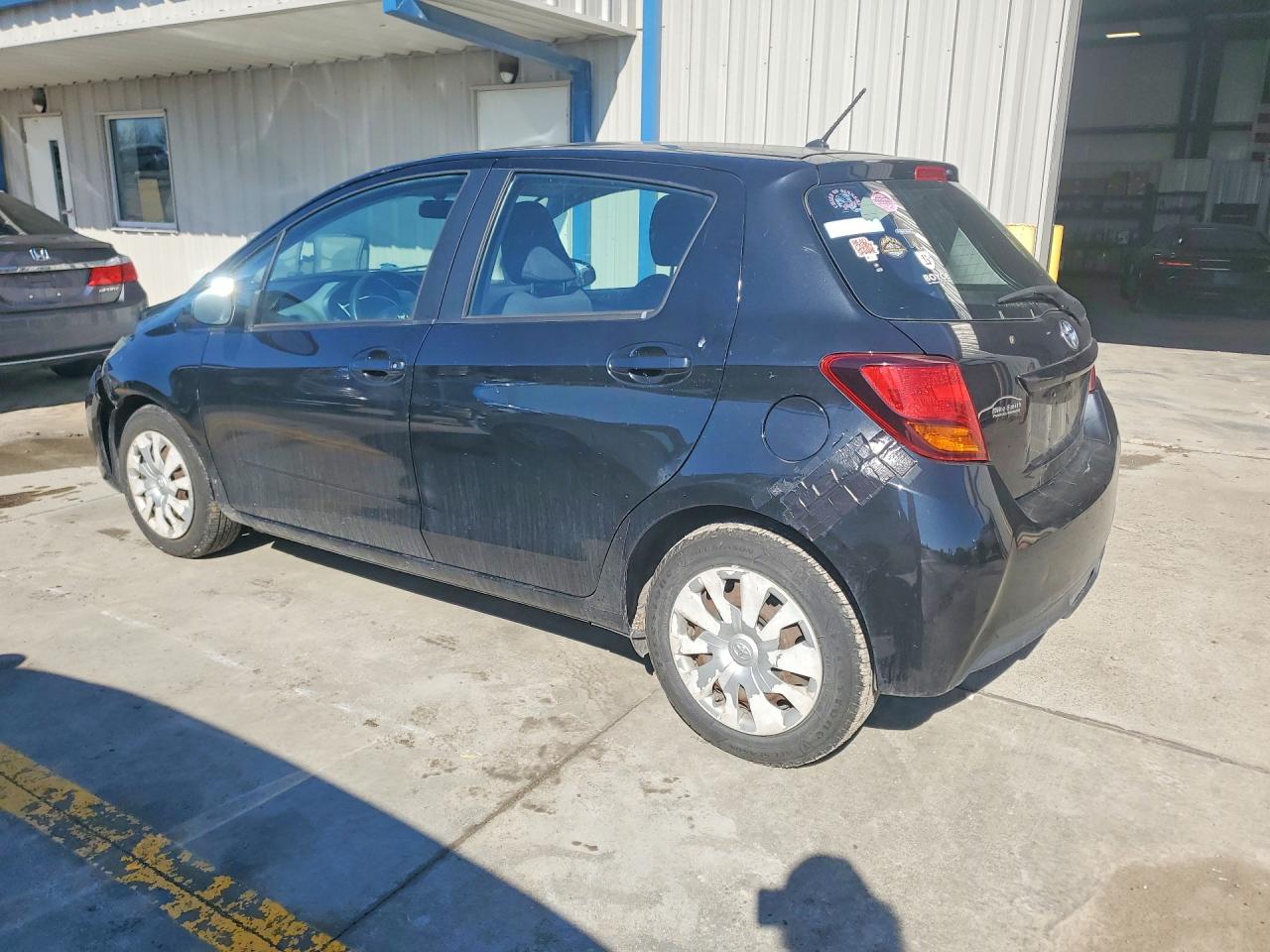 2015 Toyota Yaris Black vin: VNKKTUD36FA022817