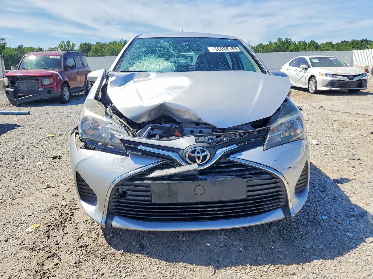 2015 Toyota Yaris 5-door Le Silver vin: VNKKTUD36FA023532