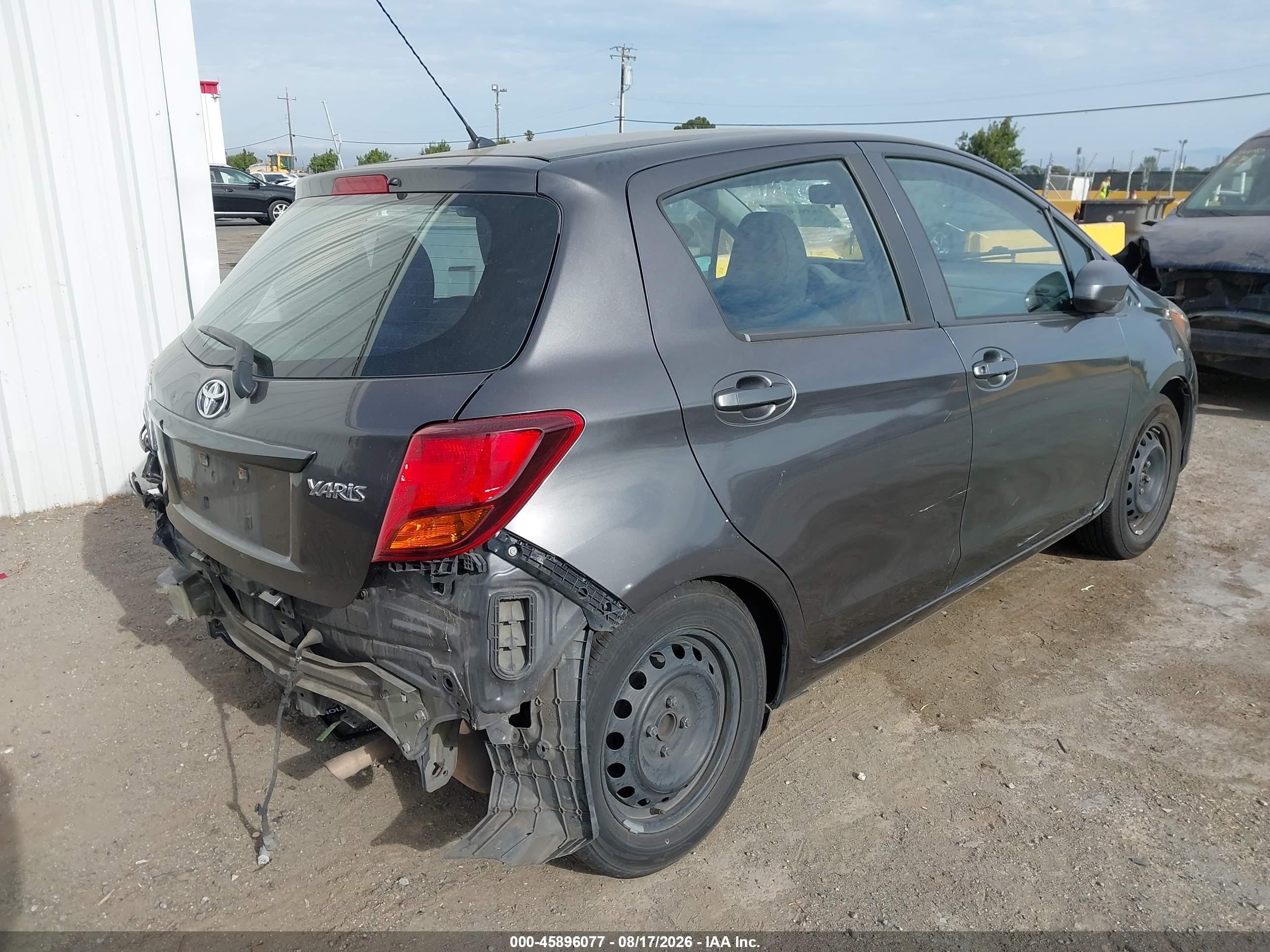 2015 Toyota Yaris L Серый vin: VNKKTUD36FA032232