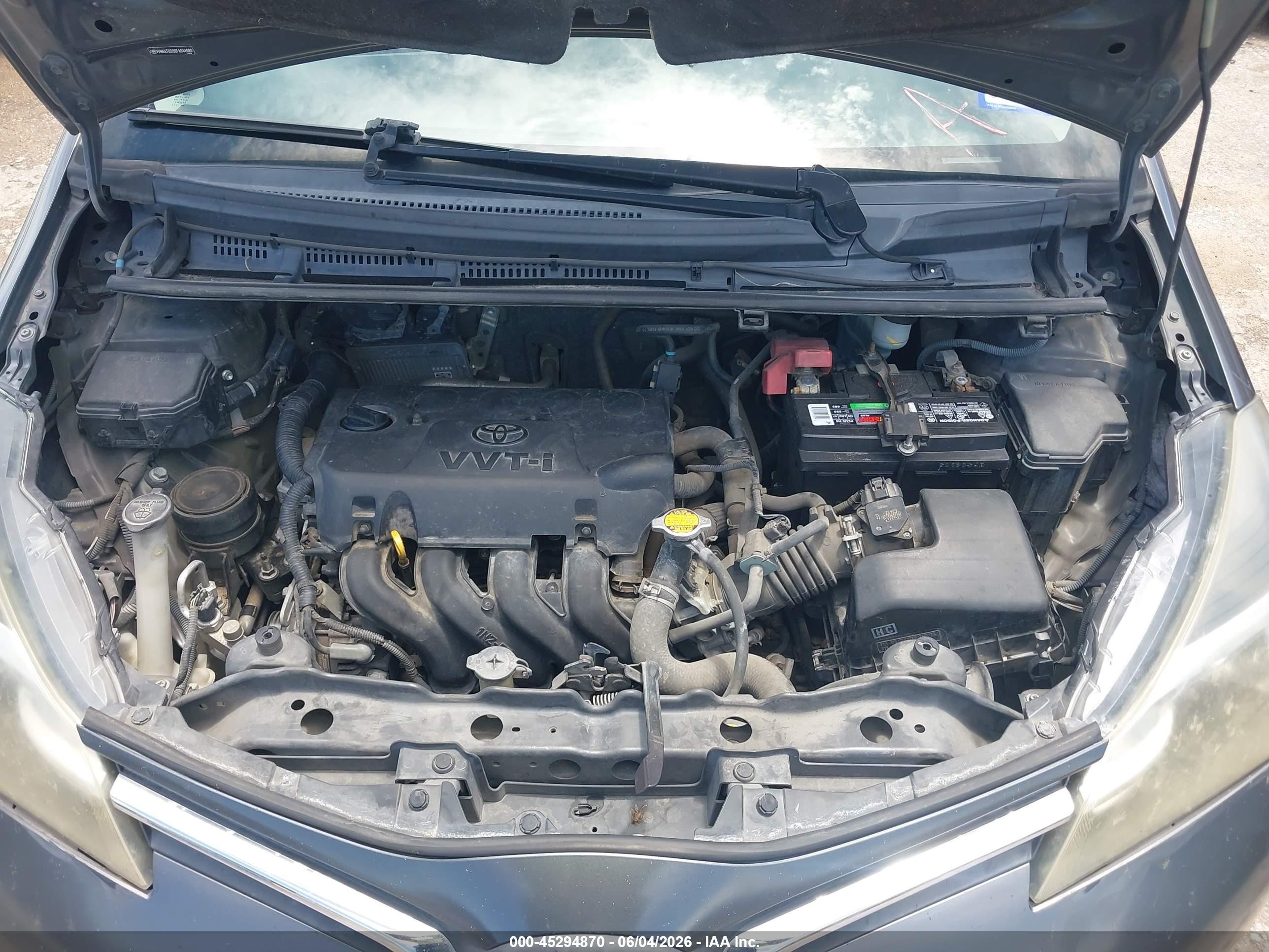 2015 Toyota Yaris L Gray vin: VNKKTUD36FA044090