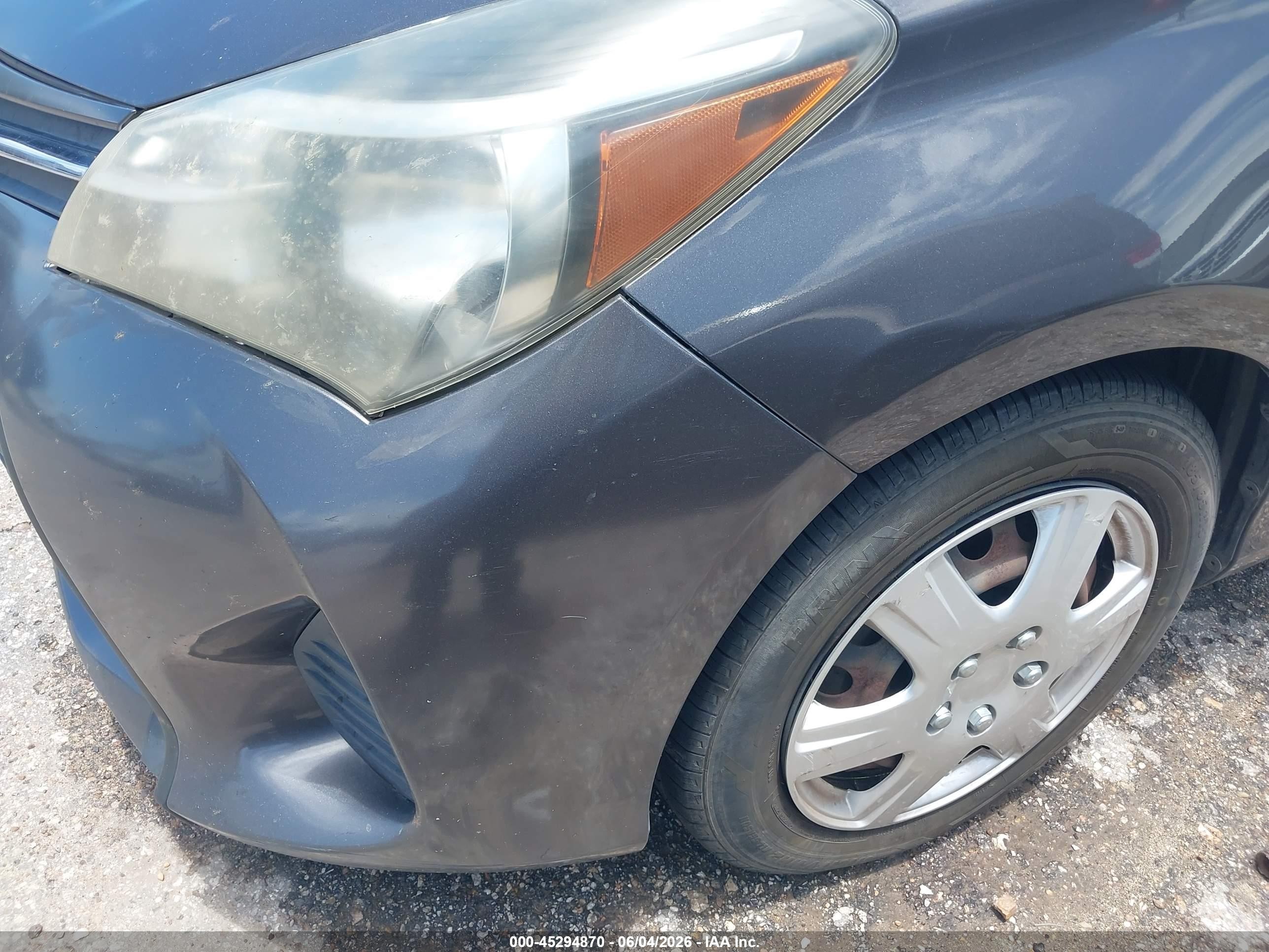 2015 Toyota Yaris L Gray vin: VNKKTUD36FA044090