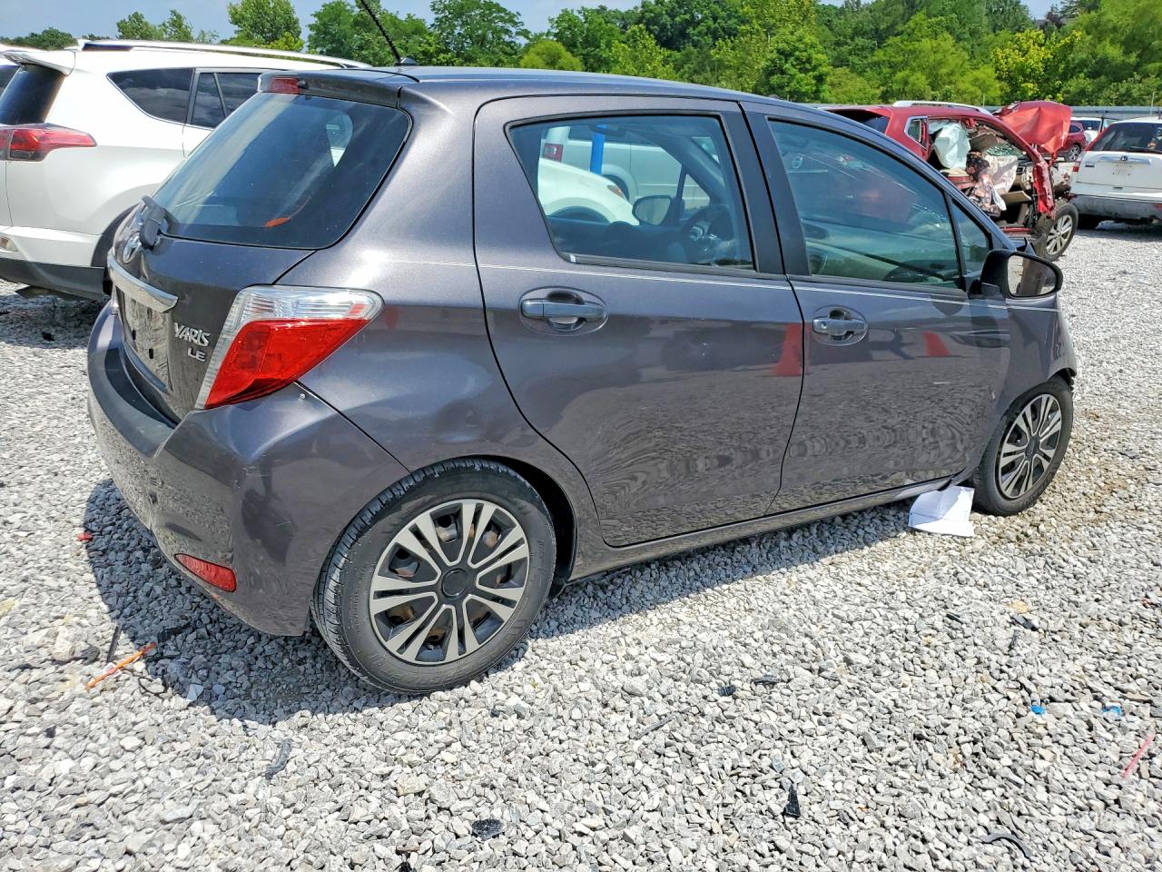 2014 Toyota Yaris 5-door Le Gray vin: VNKKTUD37EA000405