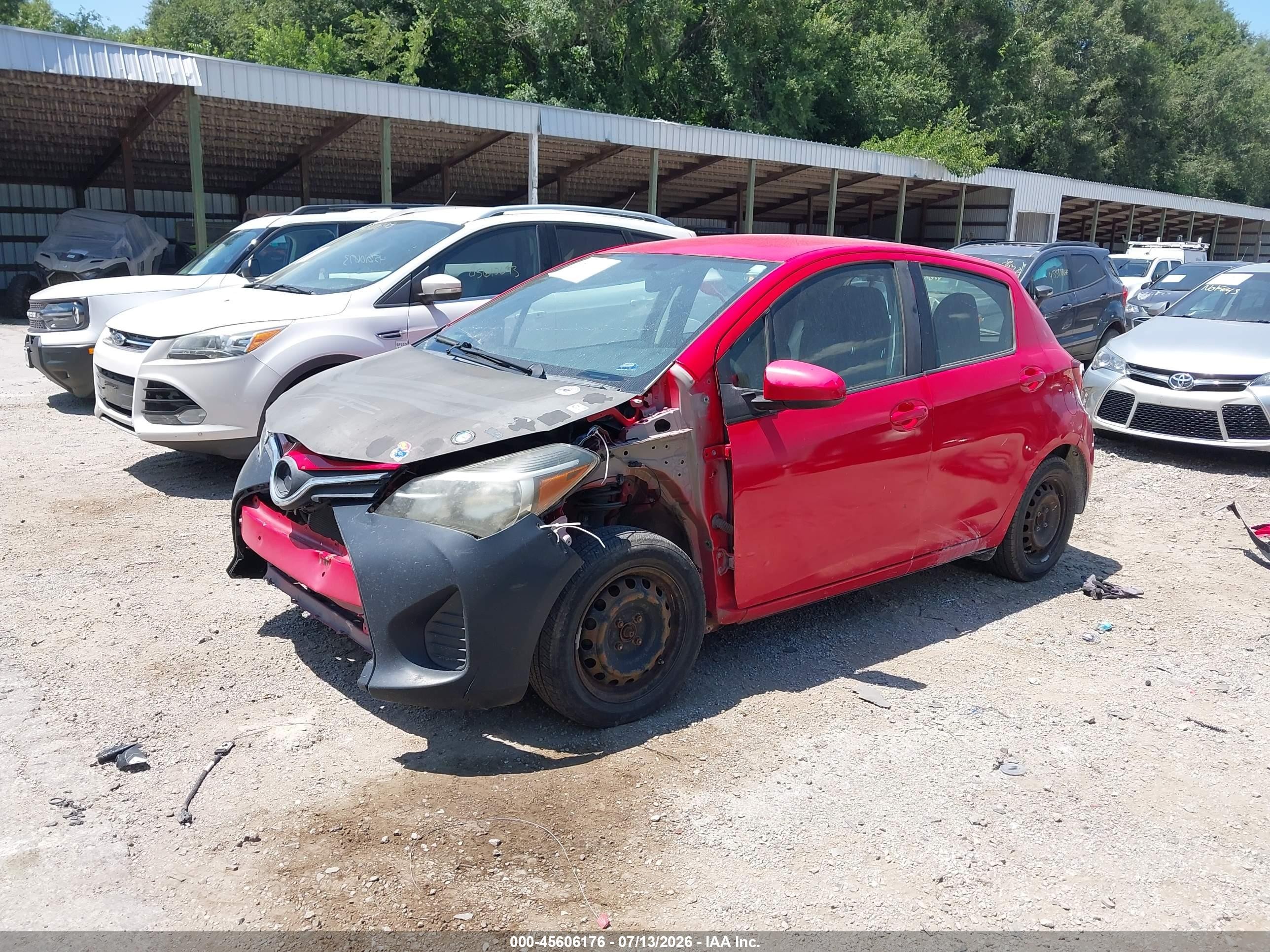 2015 Toyota Yaris L Red vin: VNKKTUD37FA040999