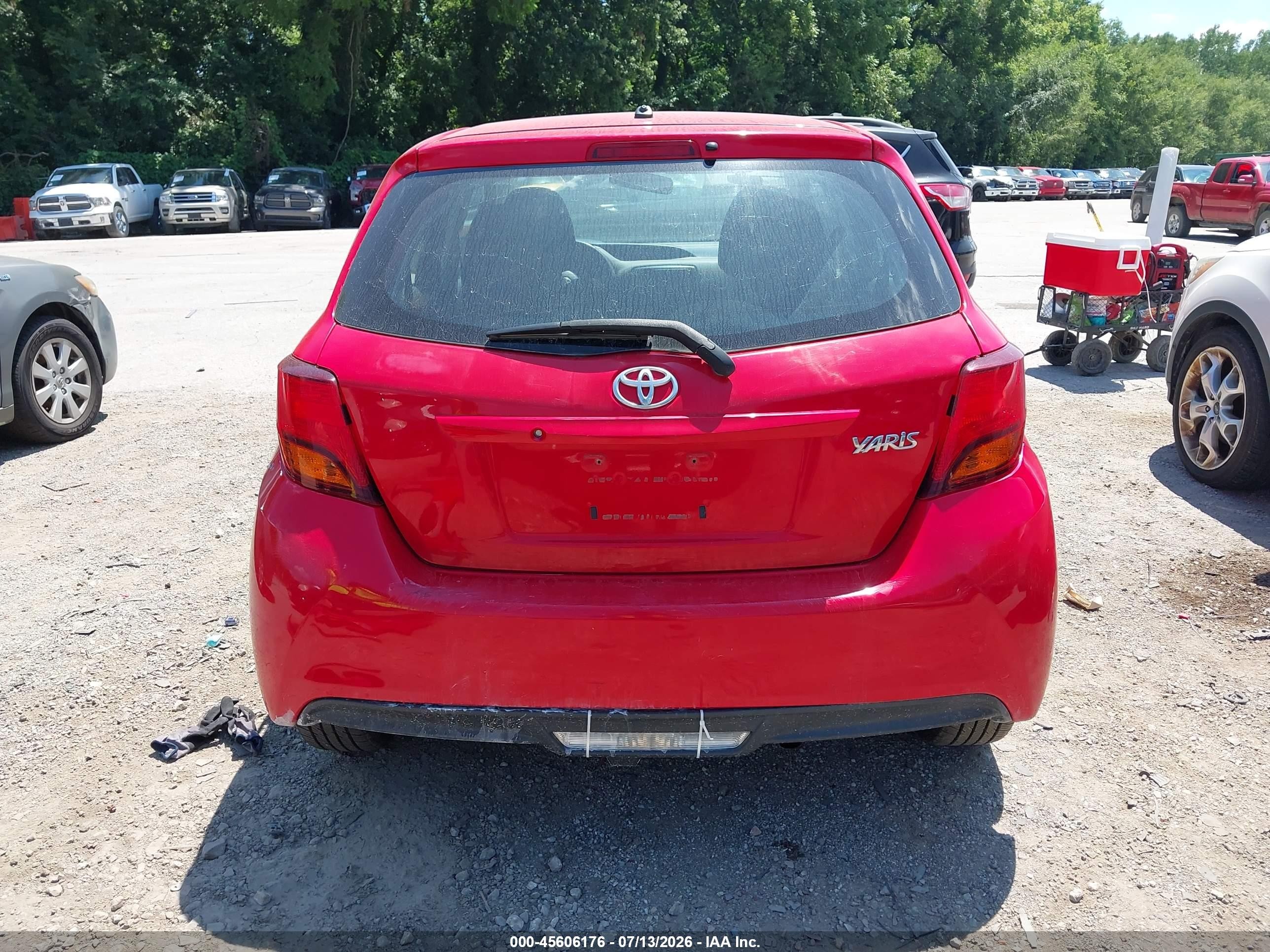 2015 Toyota Yaris L Red vin: VNKKTUD37FA040999
