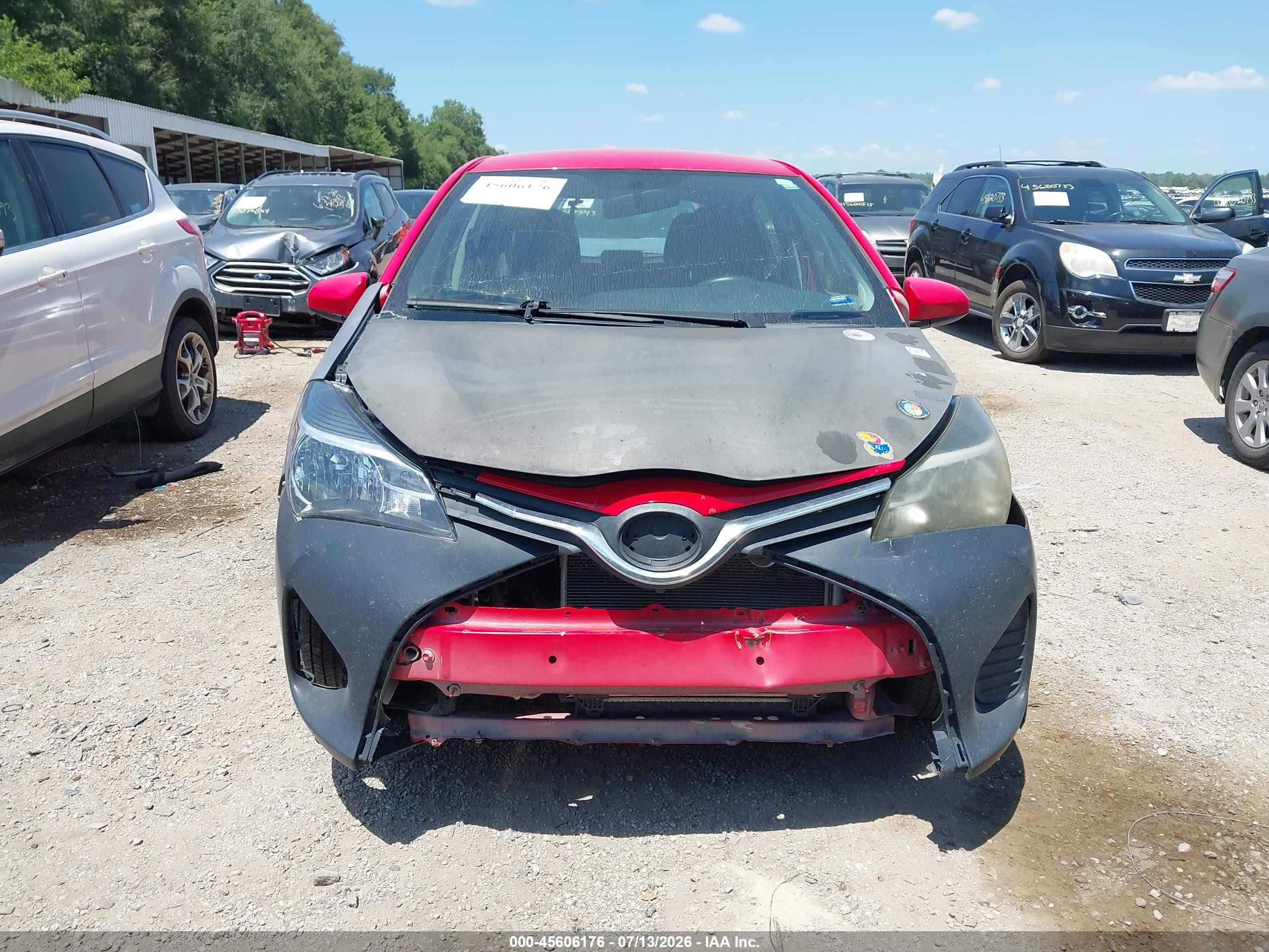 2015 Toyota Yaris L Red vin: VNKKTUD37FA040999