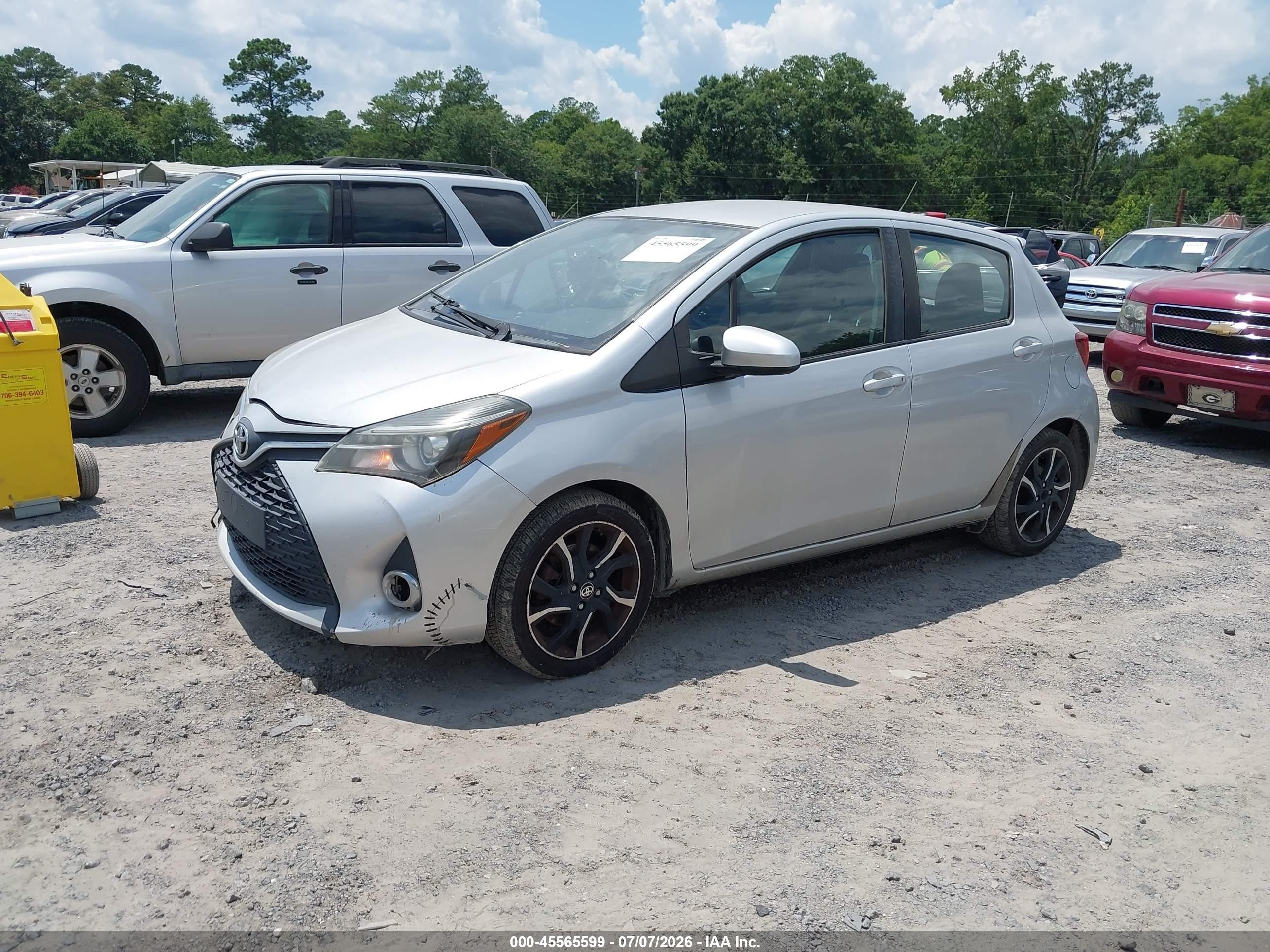 2015 Toyota Yaris Se Silver vin: VNKKTUD38FA016114