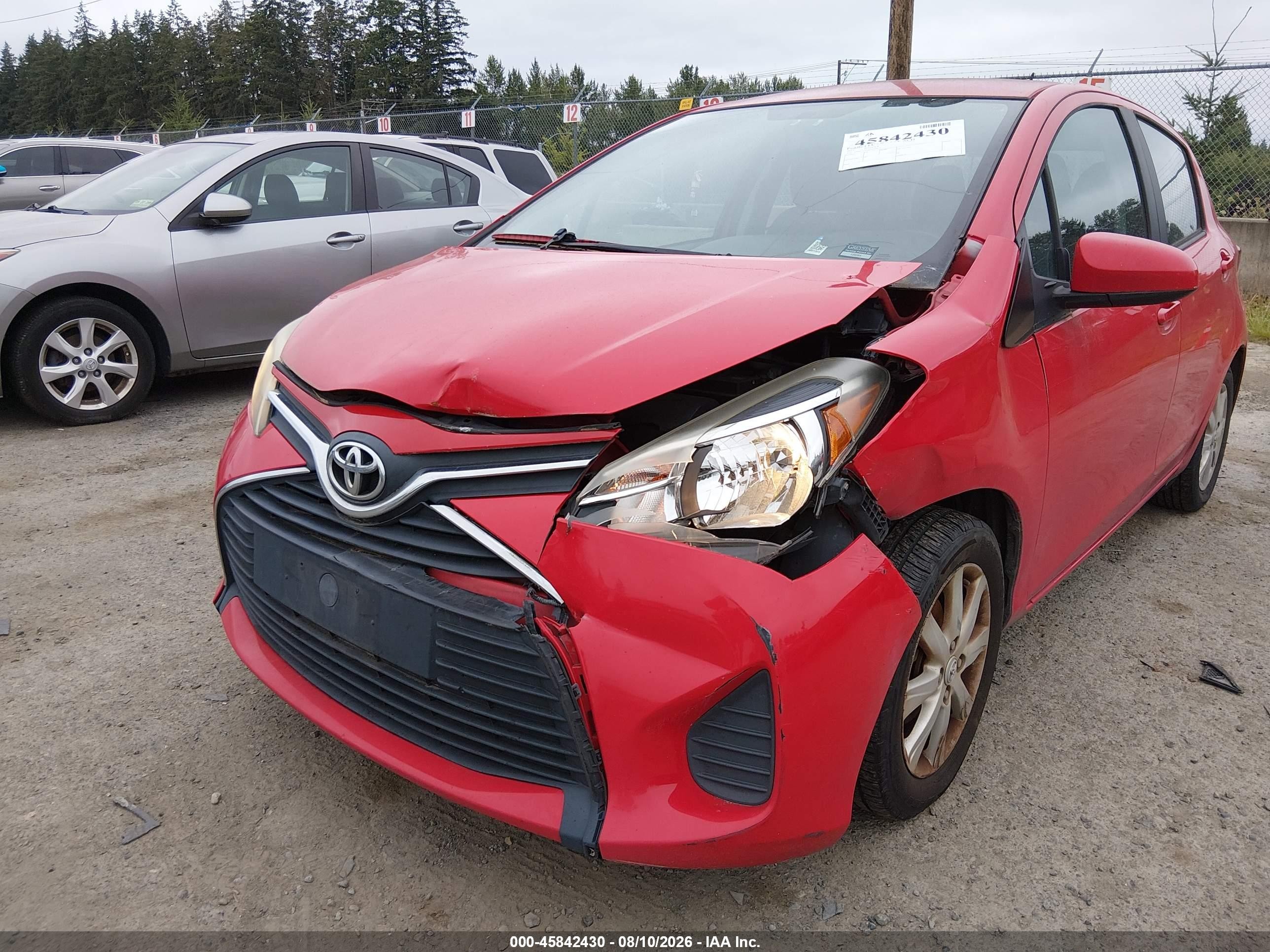 2015 Toyota Yaris Le Red vin: VNKKTUD38FA040218