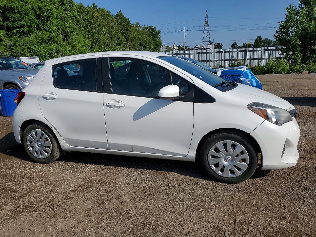 2015 Toyota Yaris White vin: VNKKTUD38FA046794