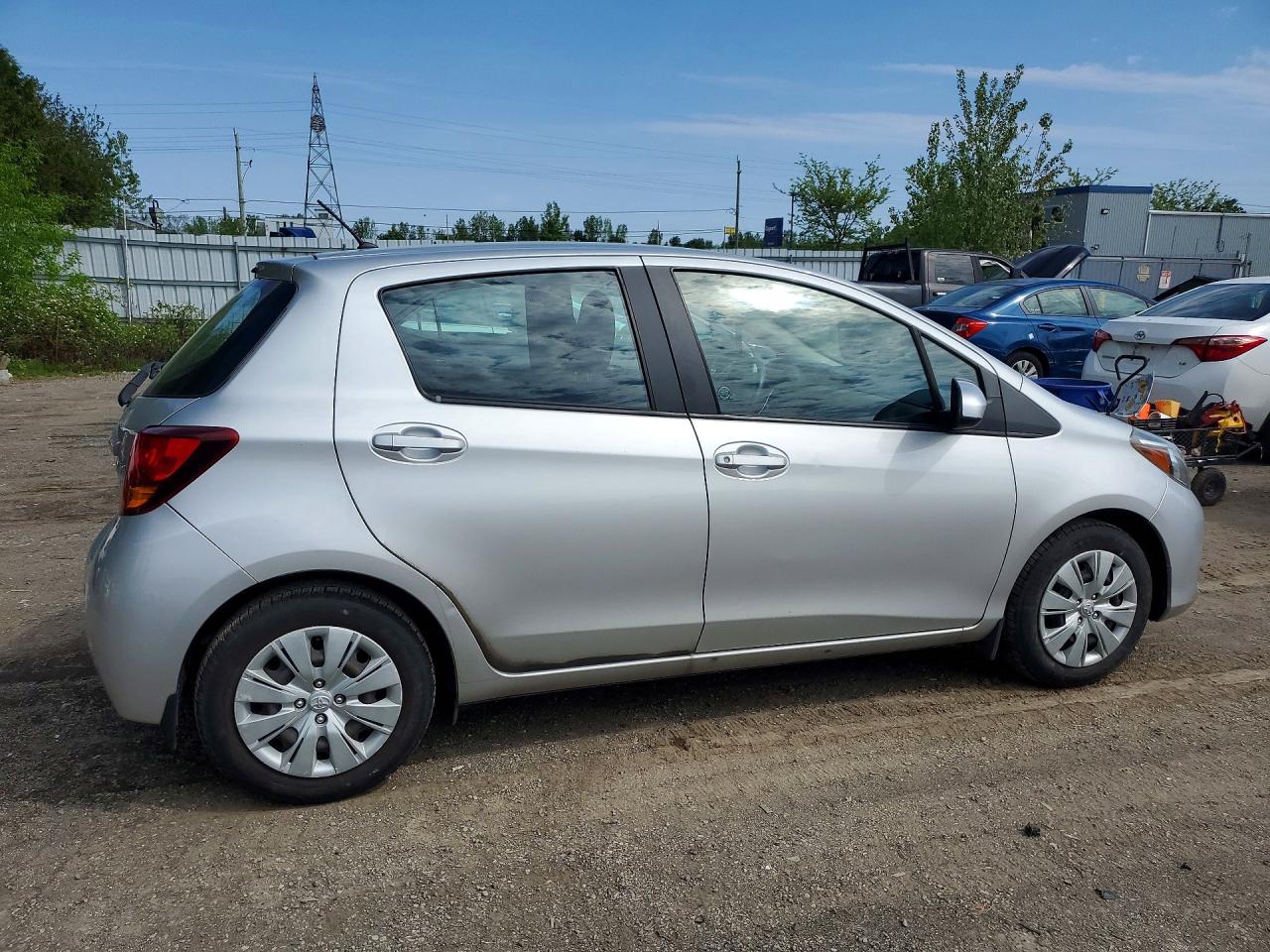 2015 Toyota Yaris 5-door L Silver vin: VNKKTUD38FA054734