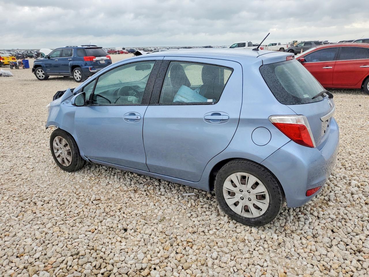 2014 Toyota Yaris 5-door L Fleet Blue vin: VNKKTUD39EA007534