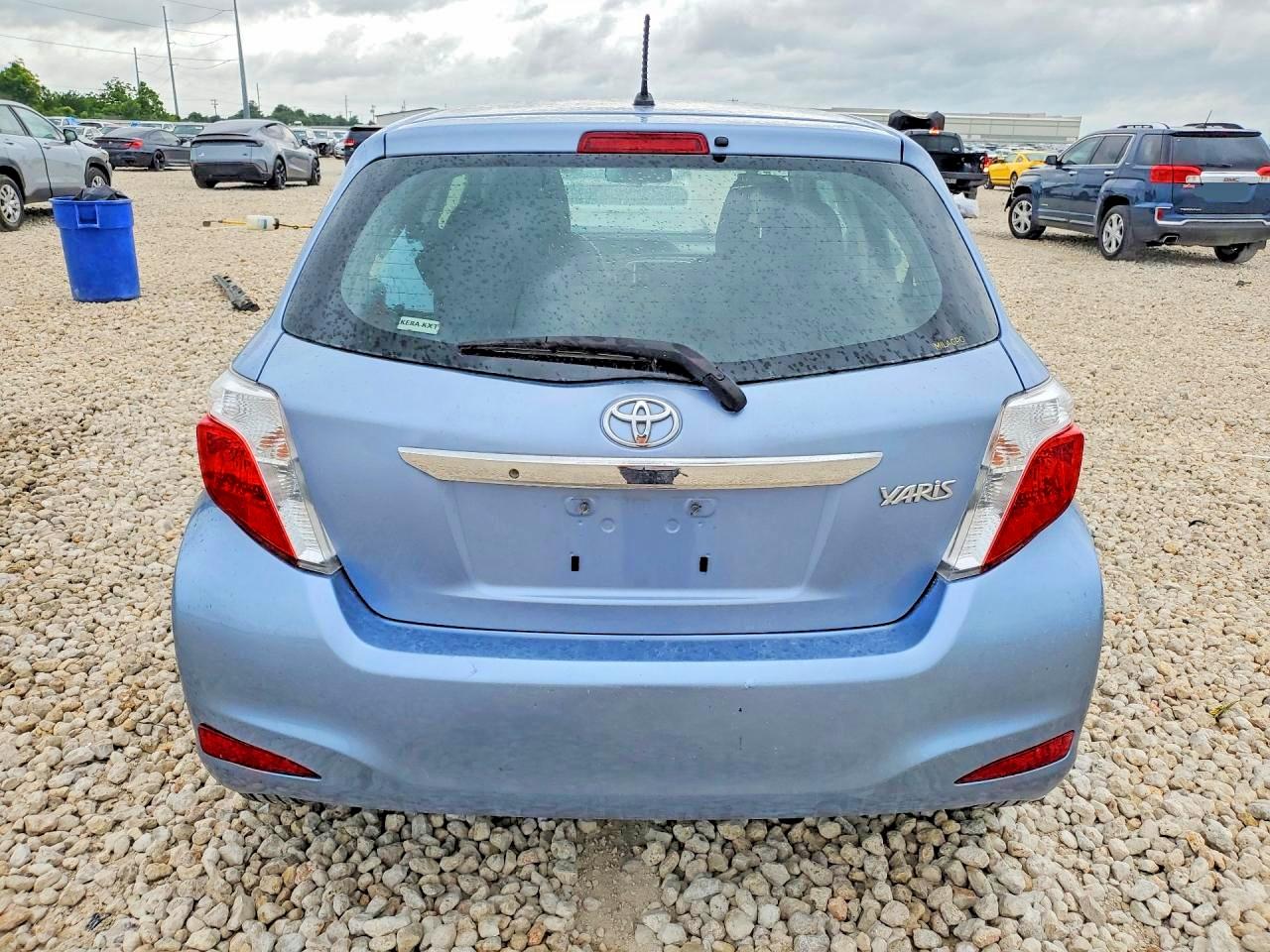 2014 Toyota Yaris 5-door L Fleet Blue vin: VNKKTUD39EA007534