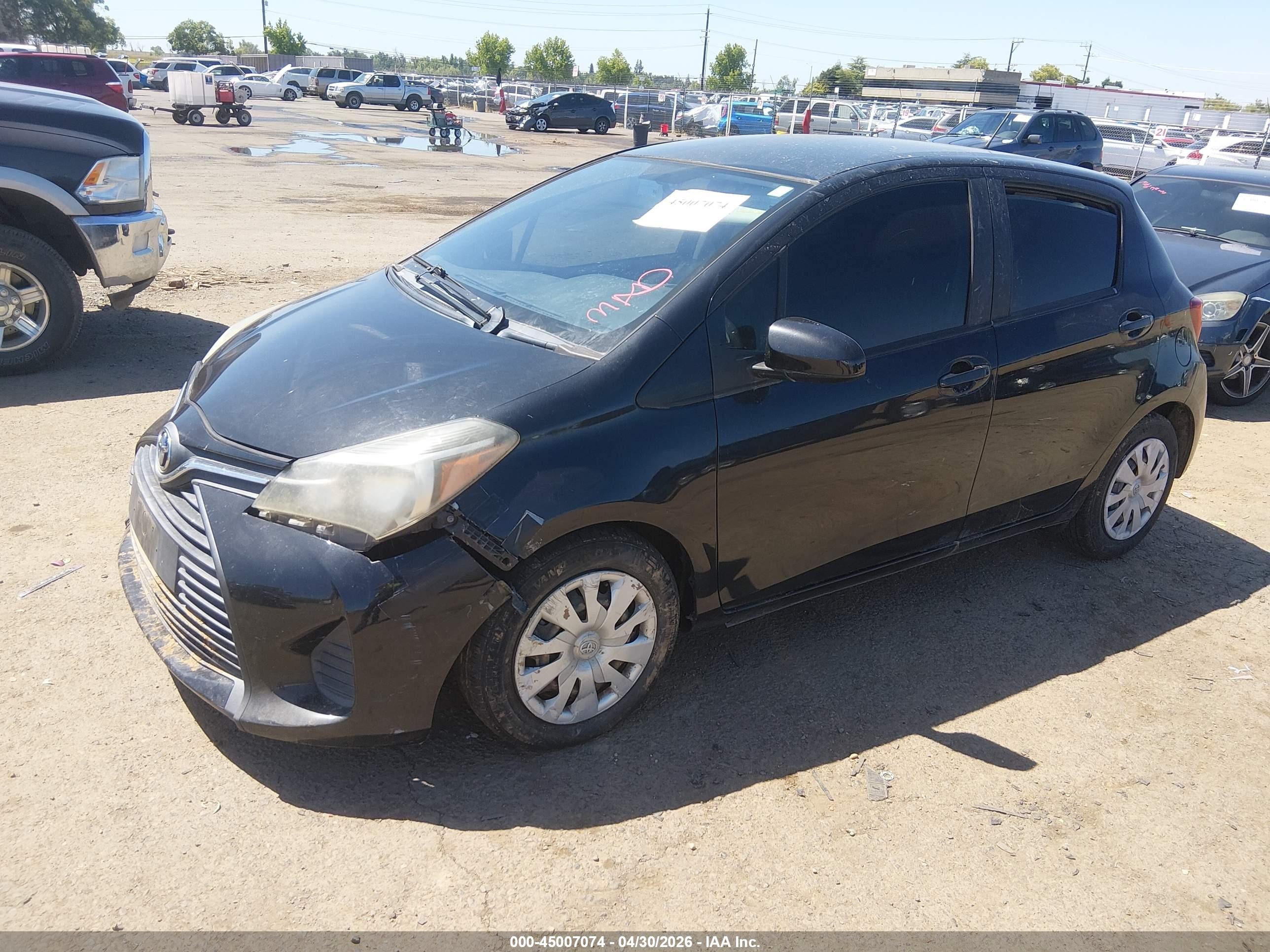 2015 Toyota Yaris L/le/se Черный vin: VNKKTUD39FA039353