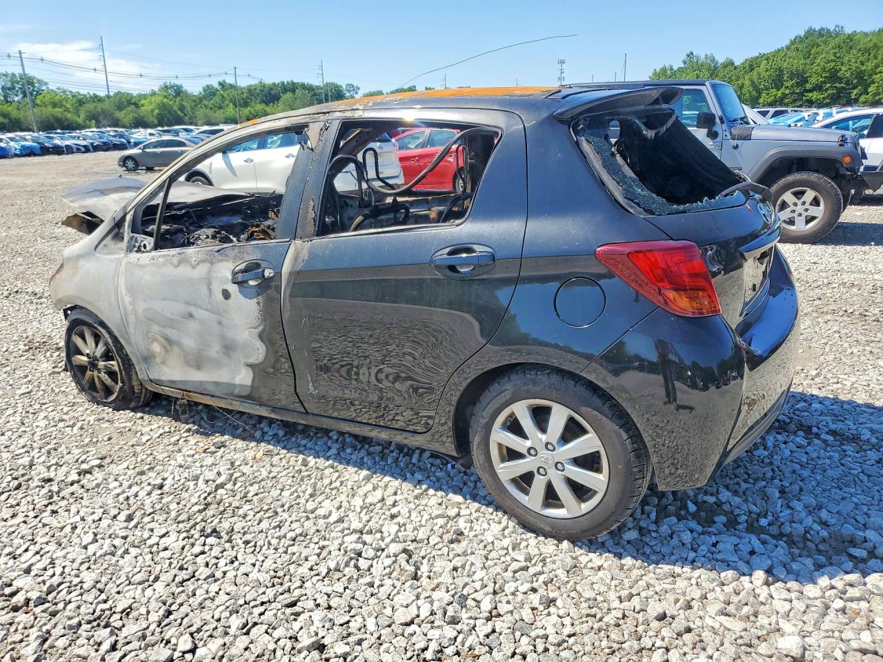 2015 Toyota Yaris 5-door Le Black vin: VNKKTUD3XFA024862