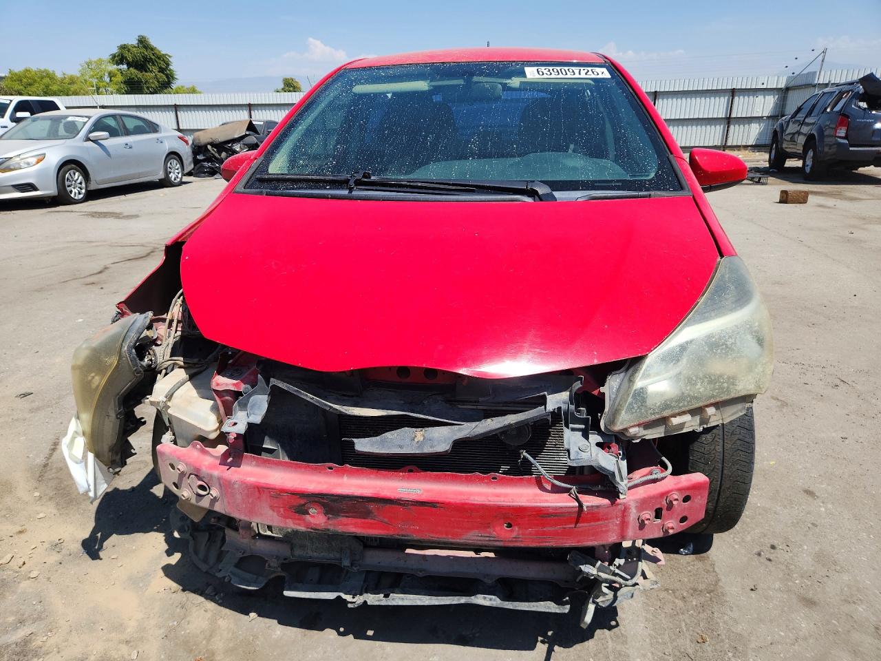 2015 Toyota Yaris 5-door L Red vin: VNKKTUD3XFA043265