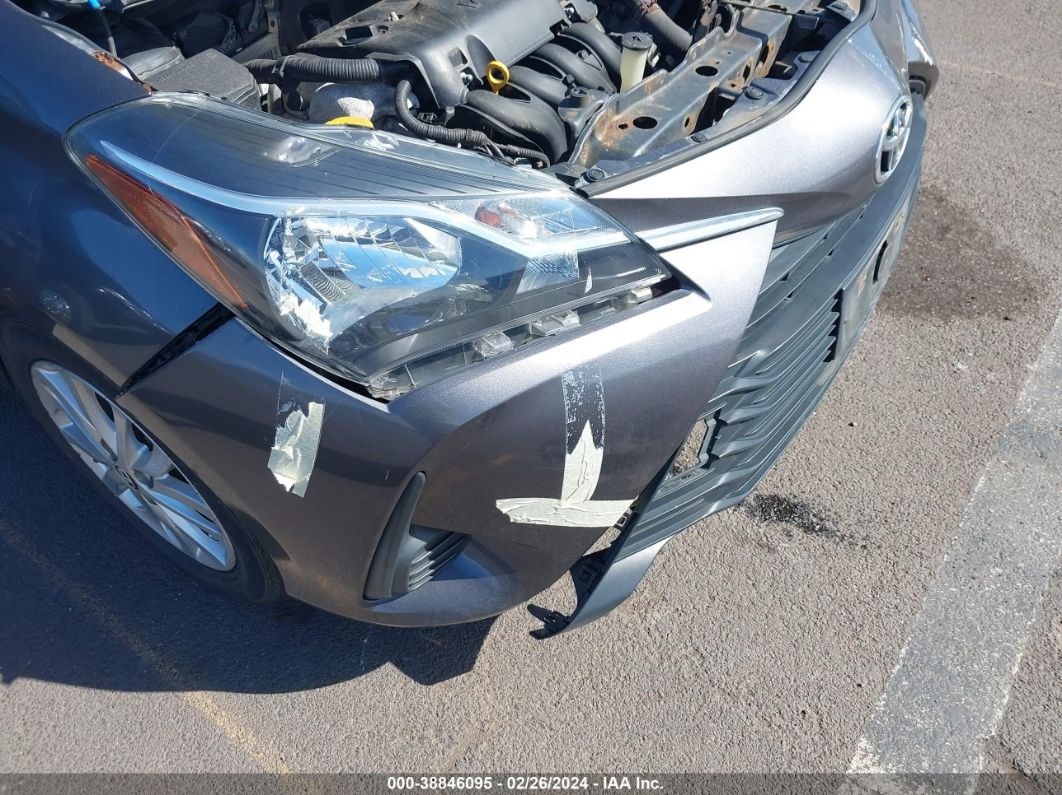 2018 Toyota Yaris L/le/se Gray vin: VNKKTUD3XJA099117