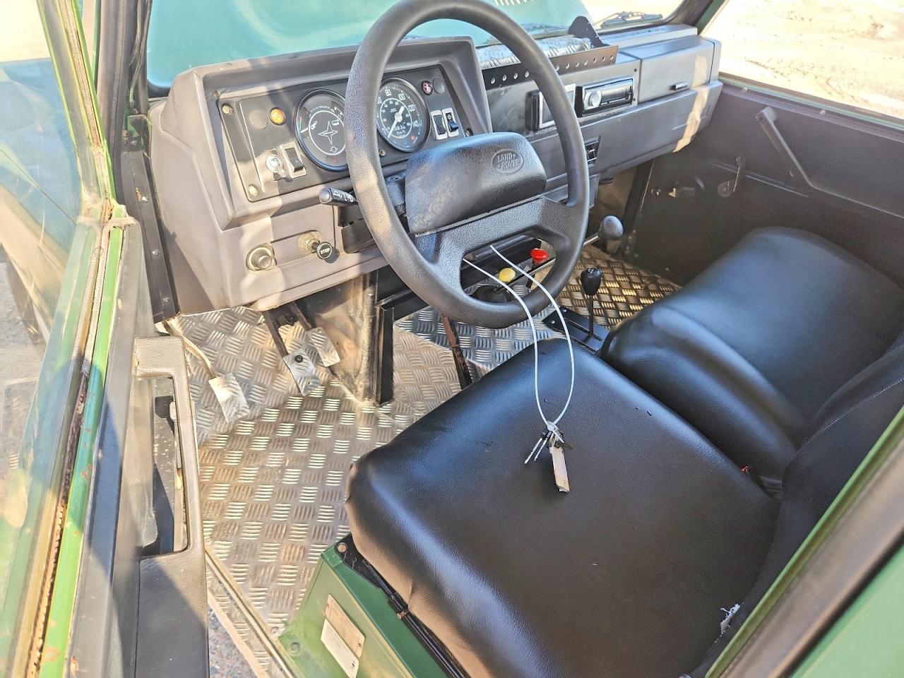 1983 Land Rover Defender Green vin: VSELBABG2AZ102639