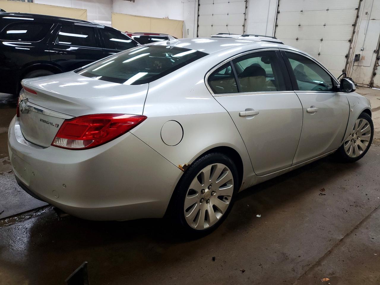 2011 Buick Regal Cxl Silver vin: W04G15GV8B1106522