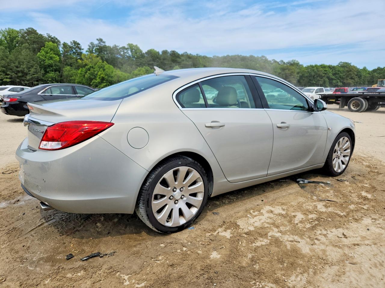 2011 Buick Regal Cxl Tan vin: W04G15GV9B1108005