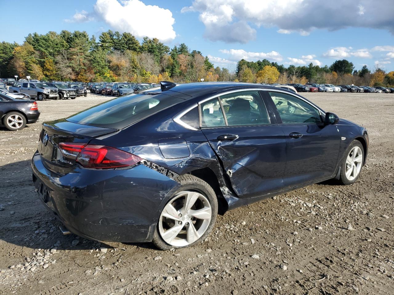 2018 Buick Regal Preferred Черный vin: W04GL6SX0J1095216